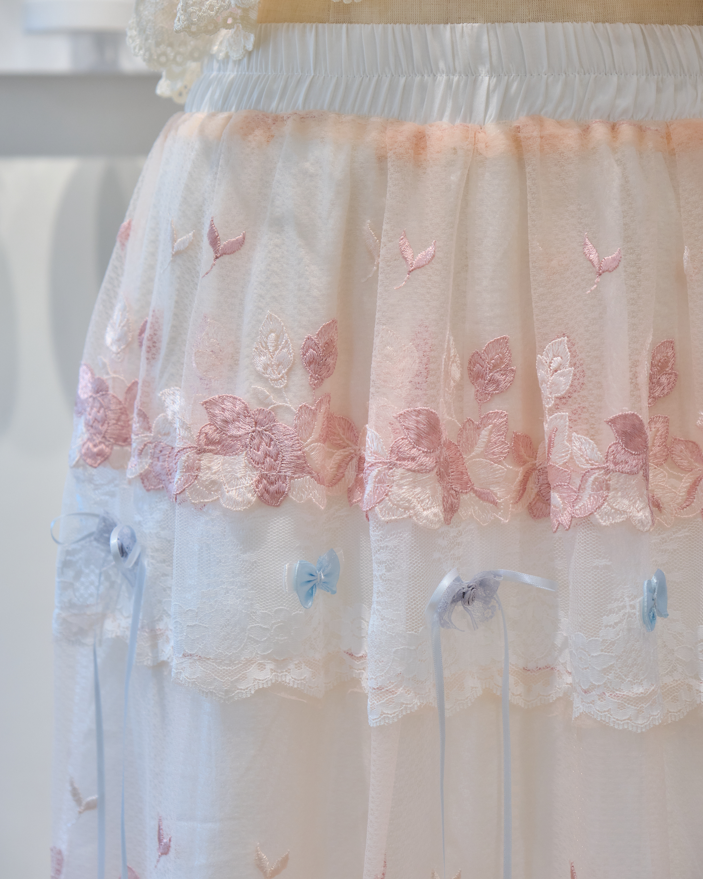 13871 Signature Banquet Cake Layer Lace Skirt