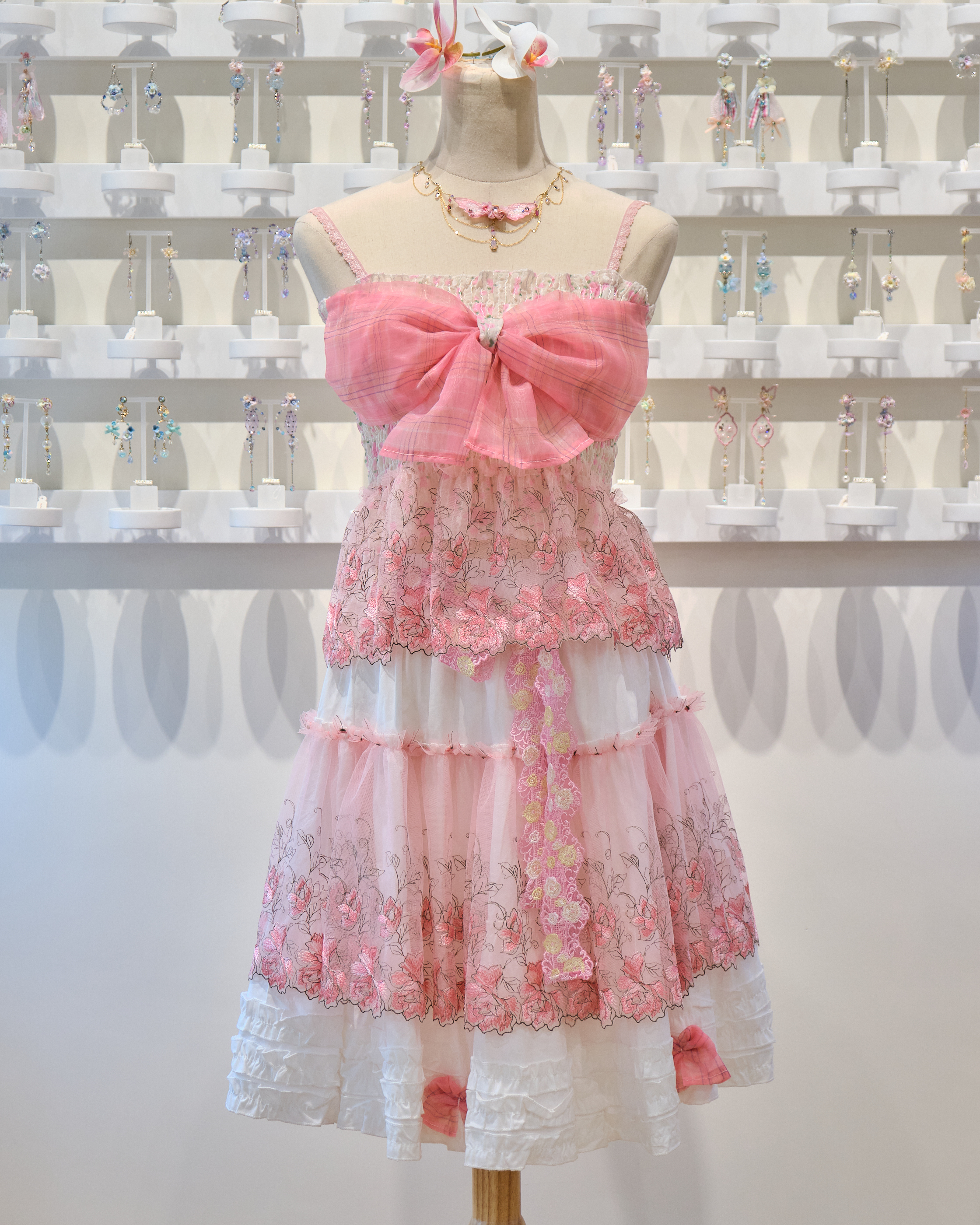 13866 Ribbon Bow Camisole & Knee-Length Skirt Duo Set