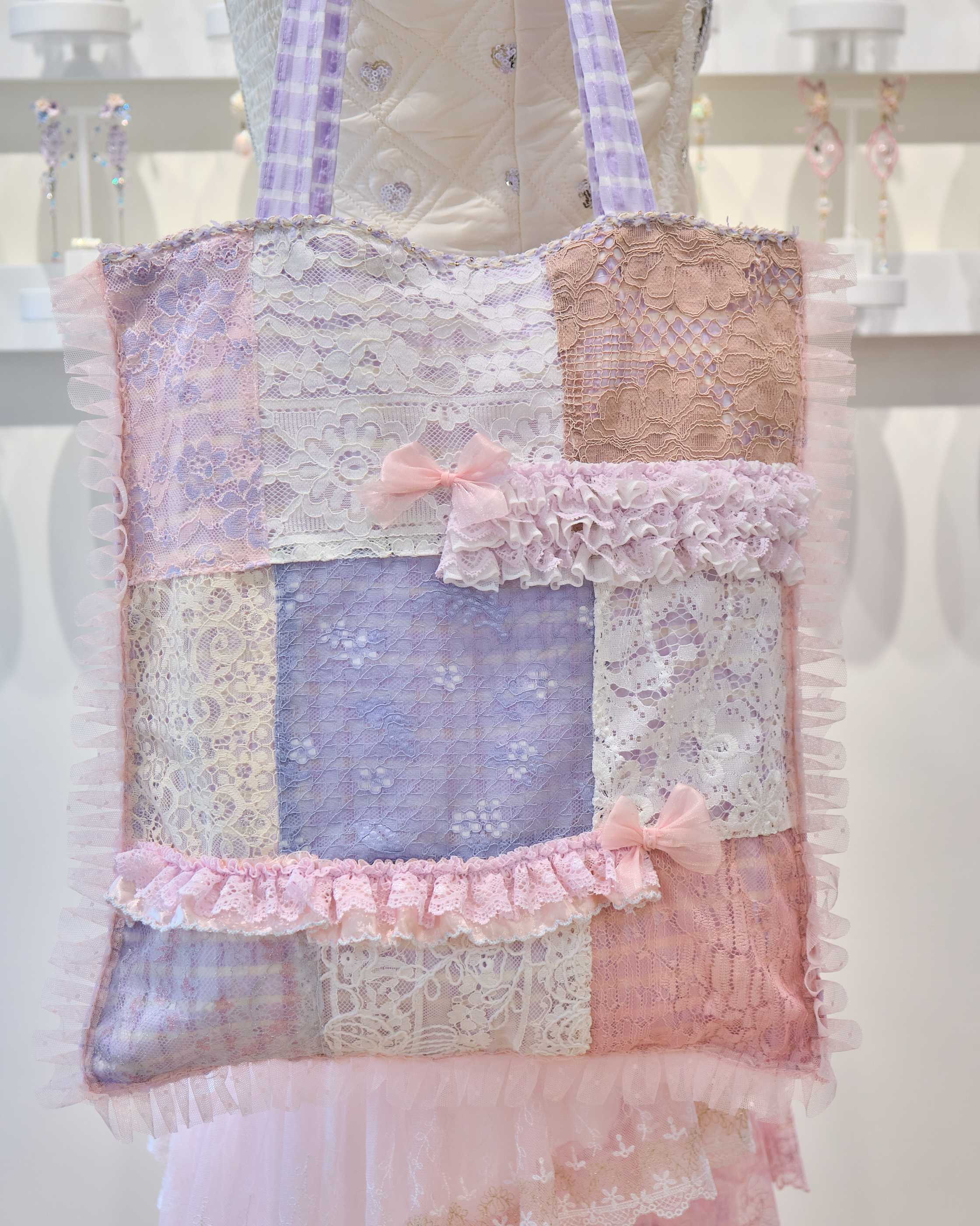 13863 KURA & SORA Dream Ribbon Double-Sided Tote