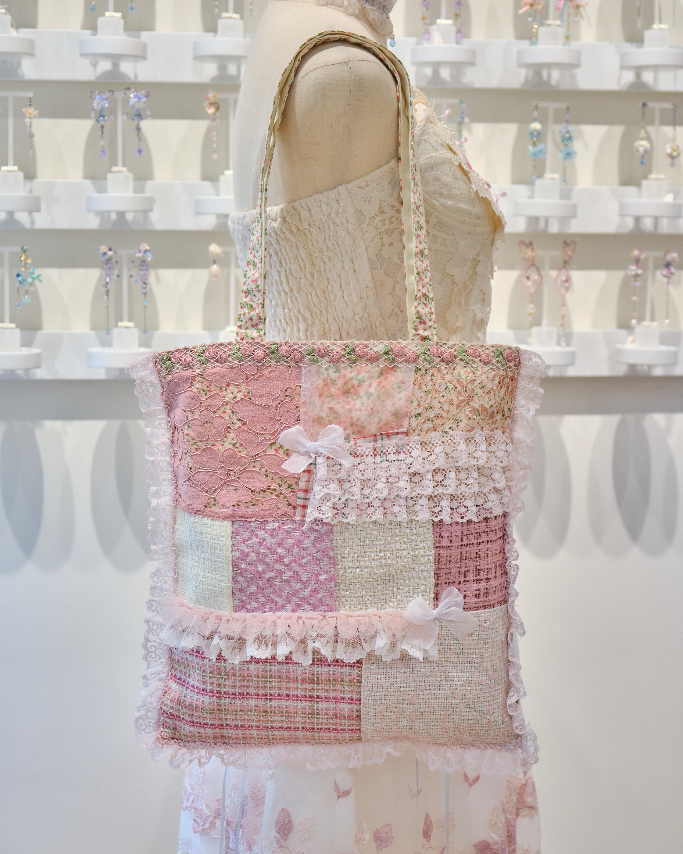 13861 KURA & SORA Dream Ribbon Double-Sided Tote
