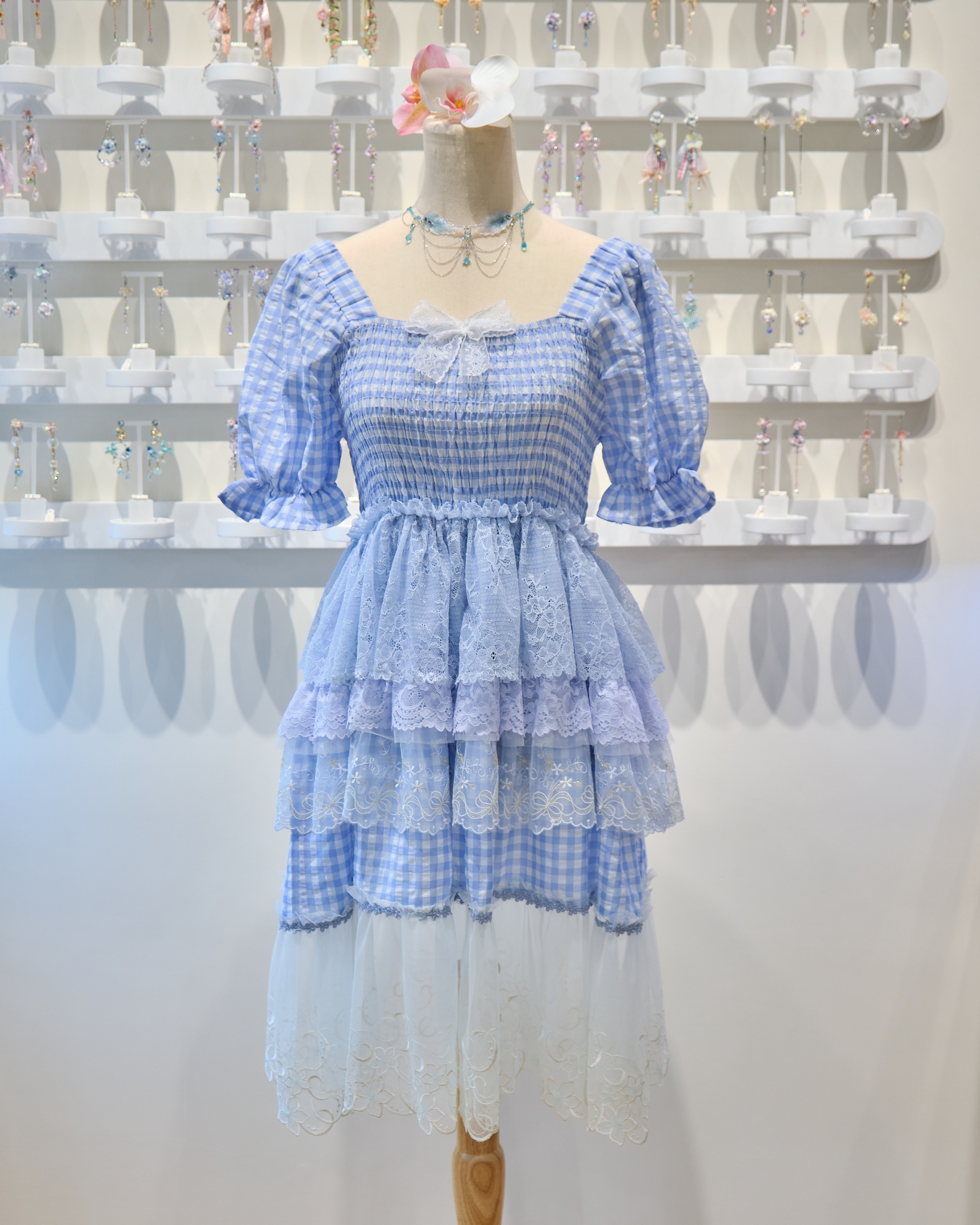 13853 Cake Layer Lace Square-Neck One-Piece Dress