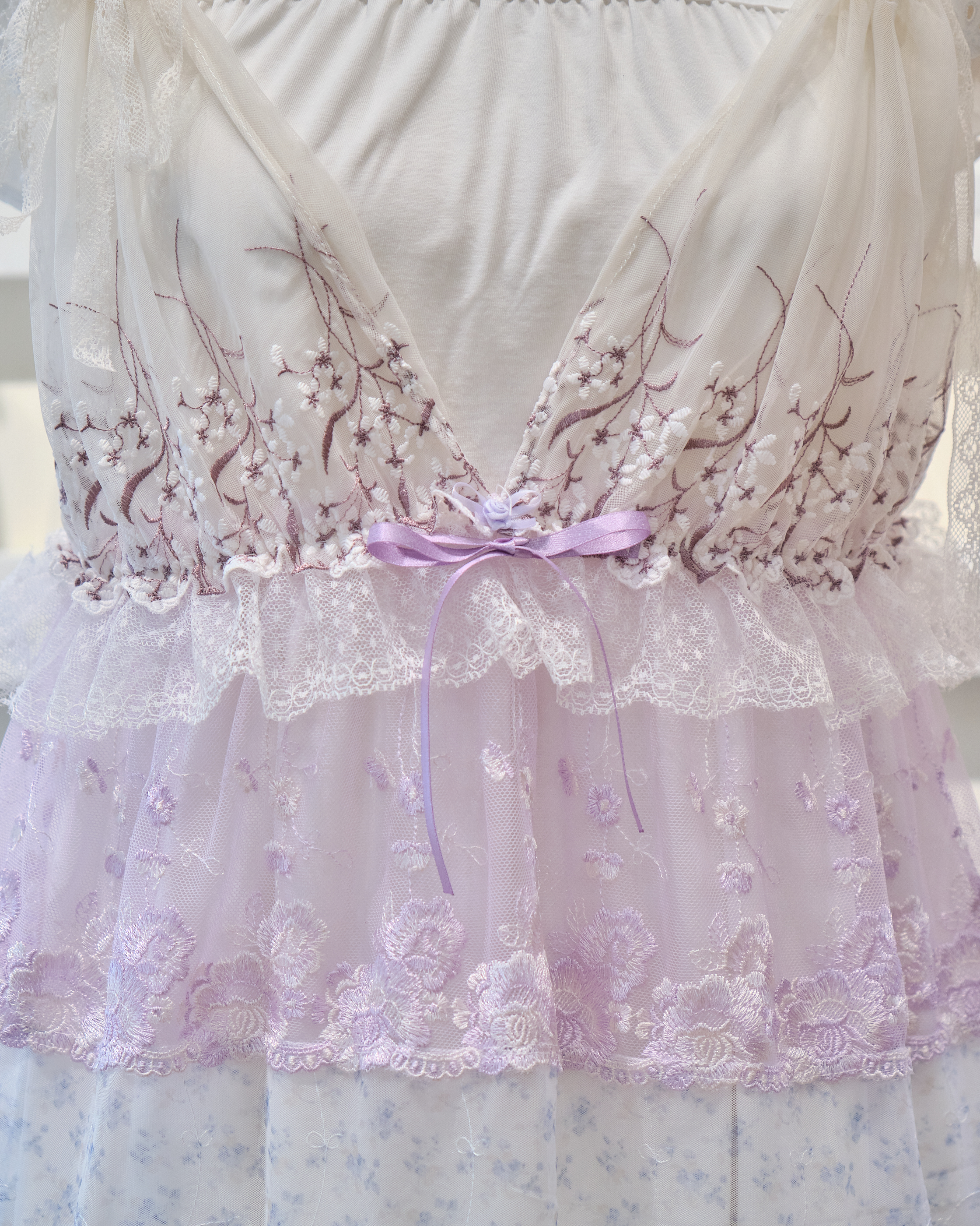 13846 French V-Silhouette Sheer Lace Dress Cover