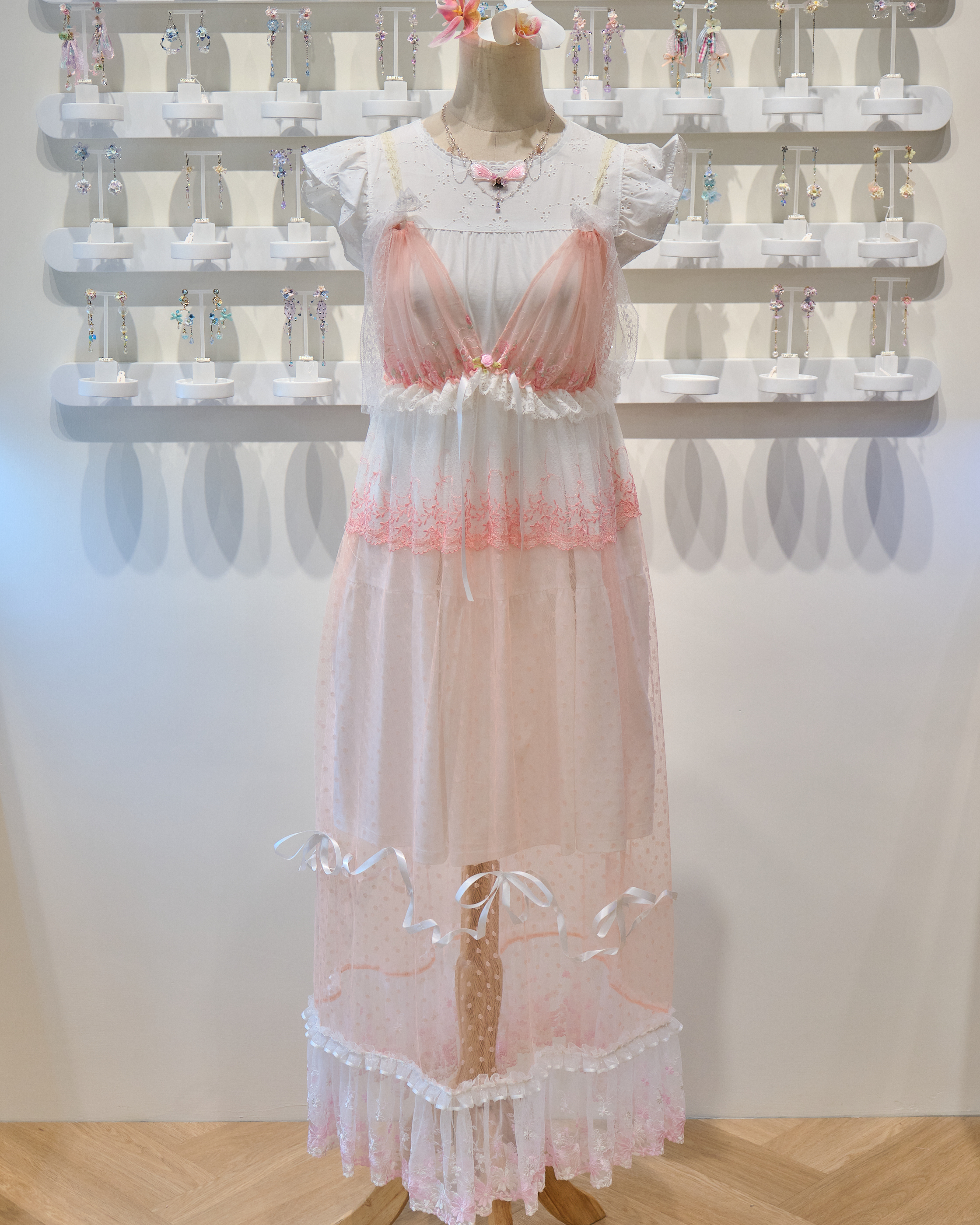 13842 French V-Silhouette Sheer Lace Dress Cover