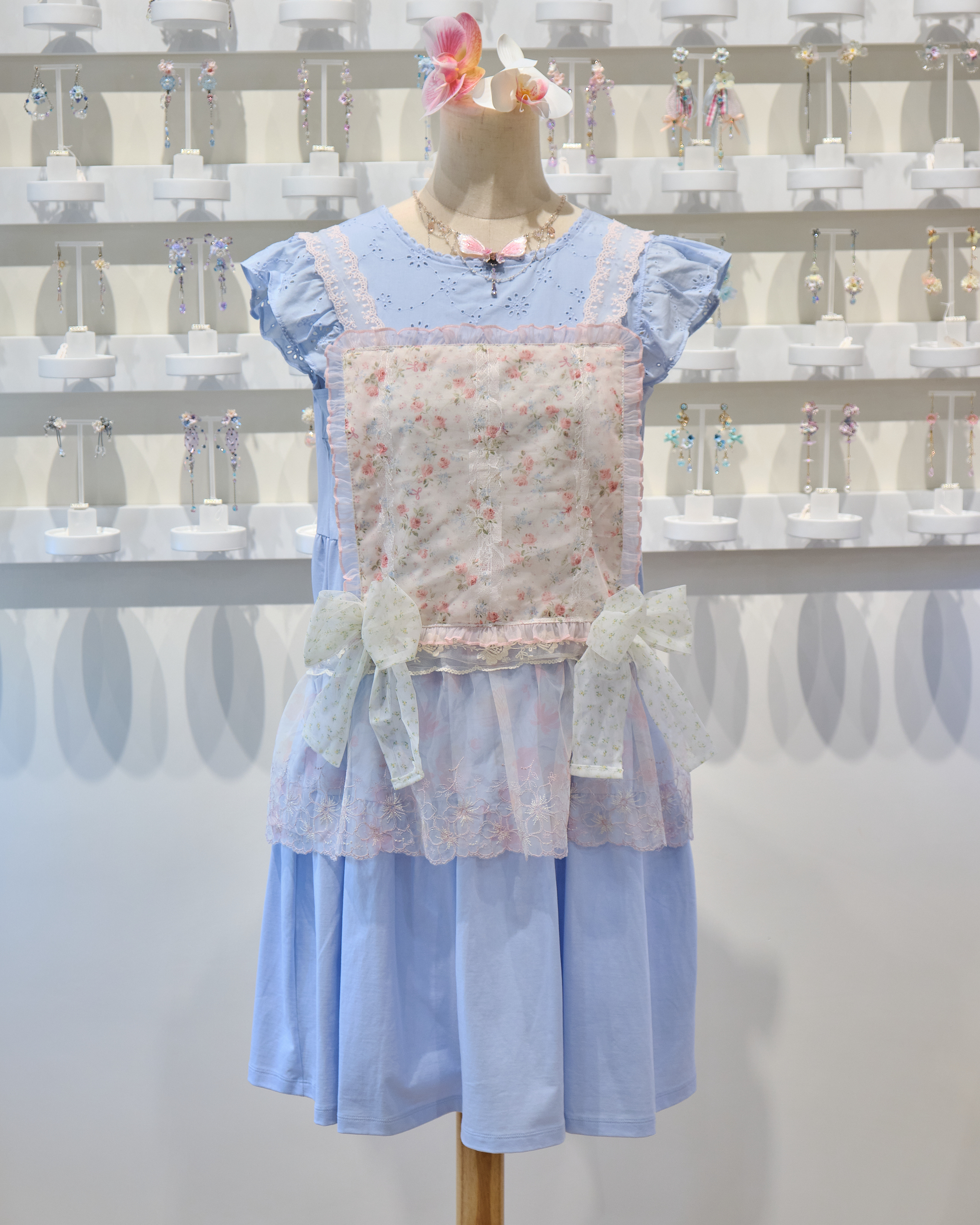 13833 Storybook Lolita Apron Dress Cover