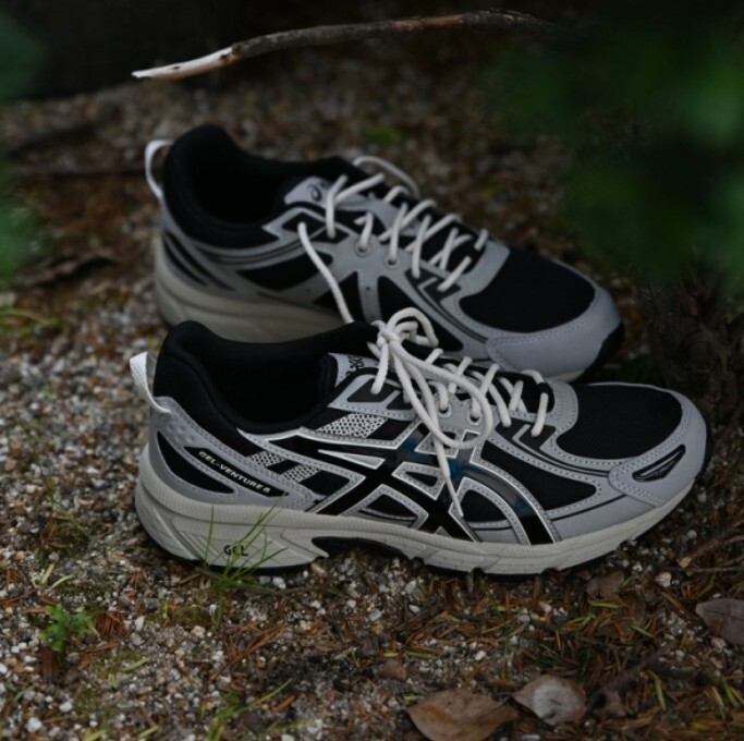 ASICS 慢跑鞋 GEL-VENTURE 6 黑灰 奶油 復古 情侶鞋 男女 1203A438001