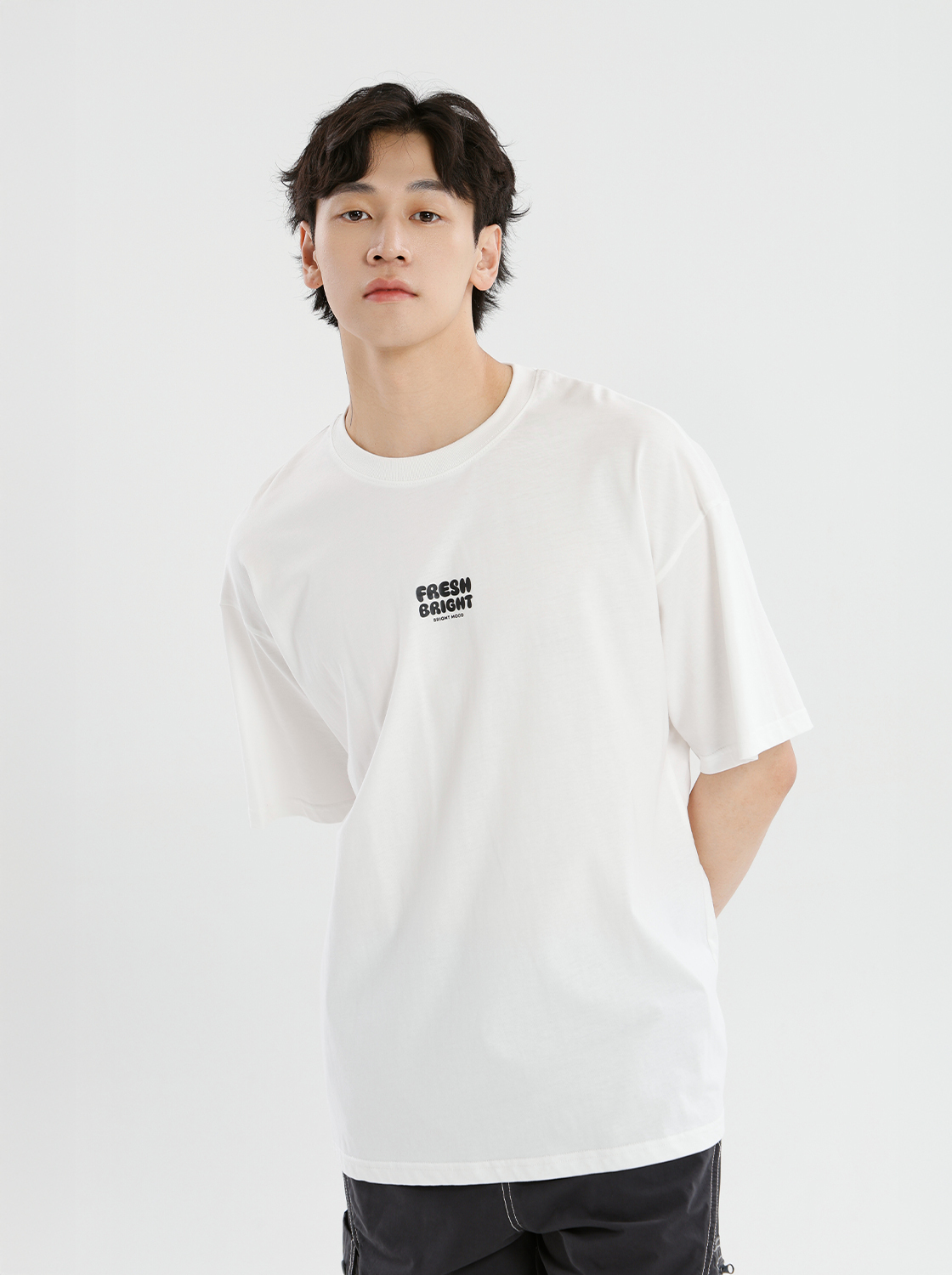 【3件999】【期間限定】變形圓字印花TEE