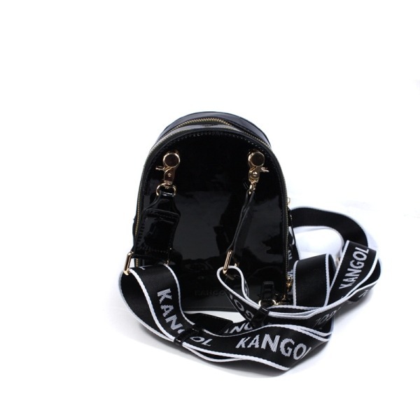 【KANGOL】菱格紋後背包｜輕巧收納・質感百搭｜黑色-60553205