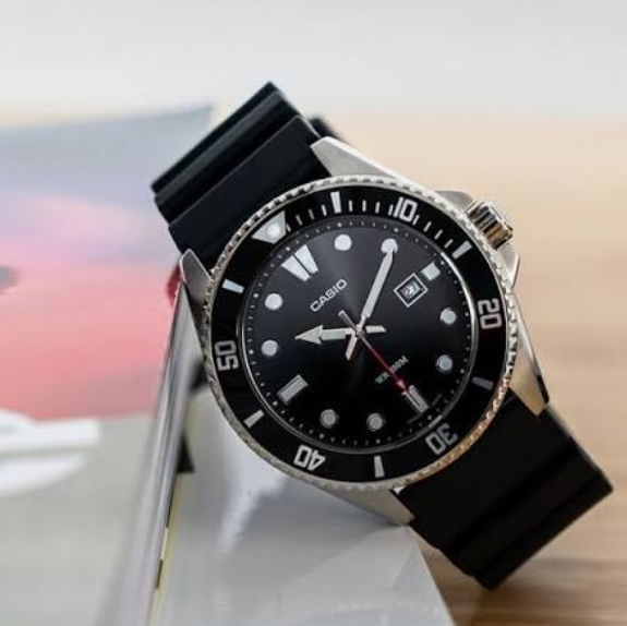 #現貨 CASIO 新槍魚系列 水鬼系列 200米潛水錶 MDV-107-1A1黑色