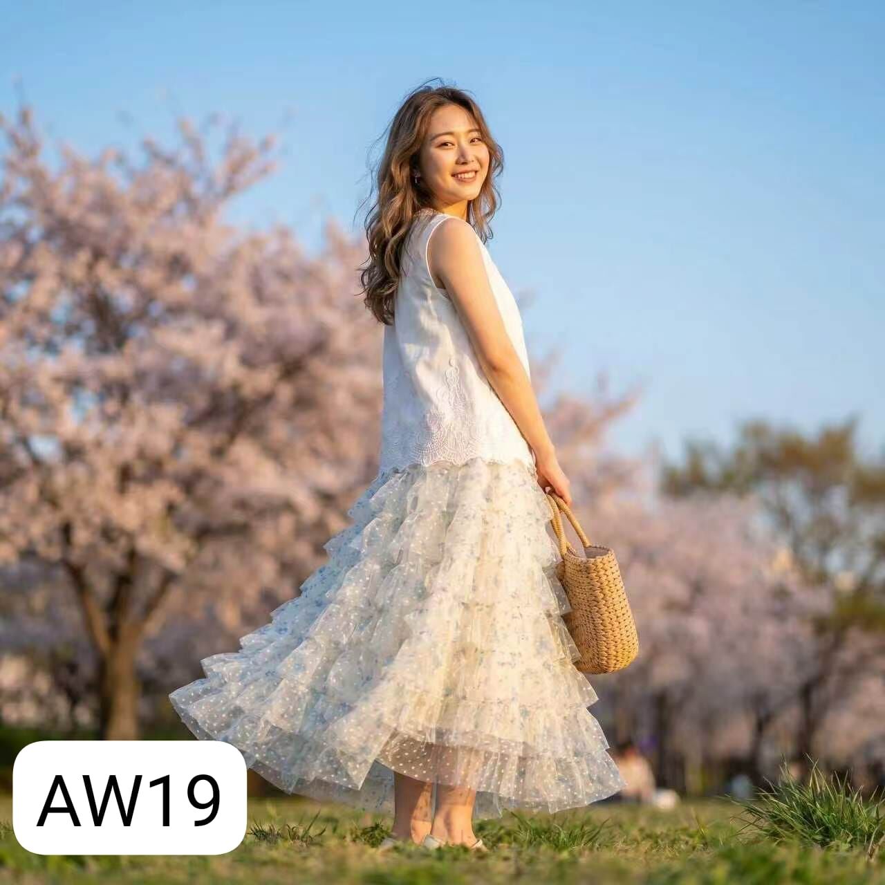 AW19  下身 裙  腰25-44 長30 $399