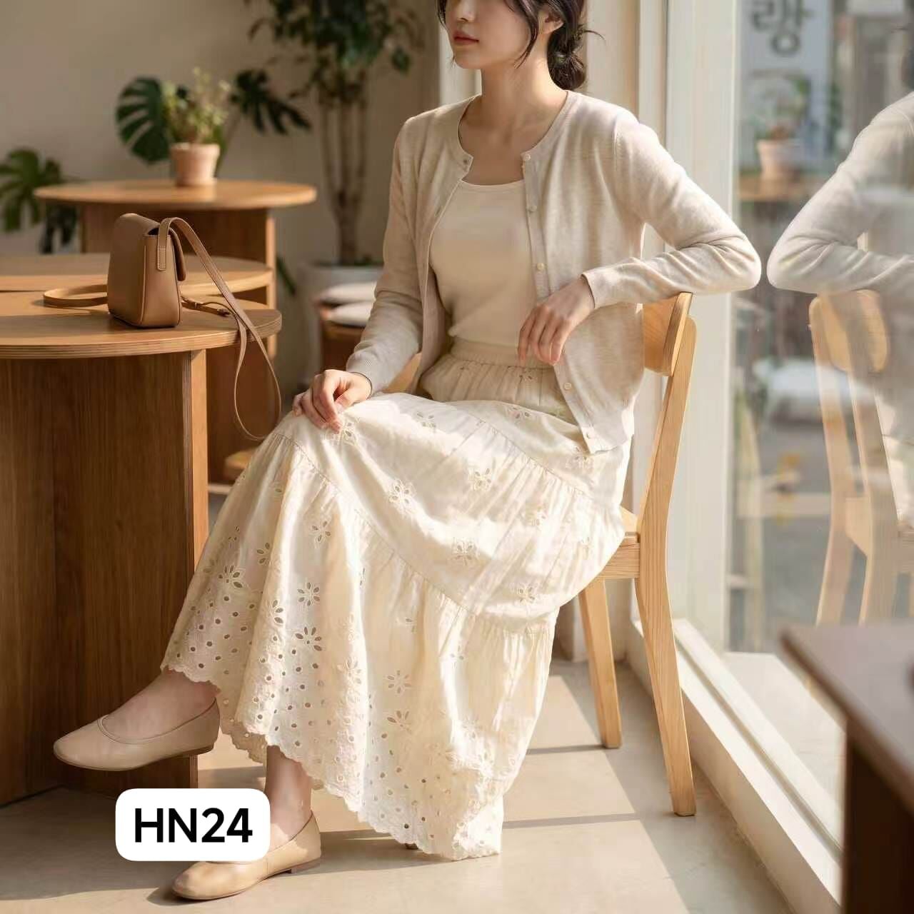 HN24 腰26-42 長32 $399