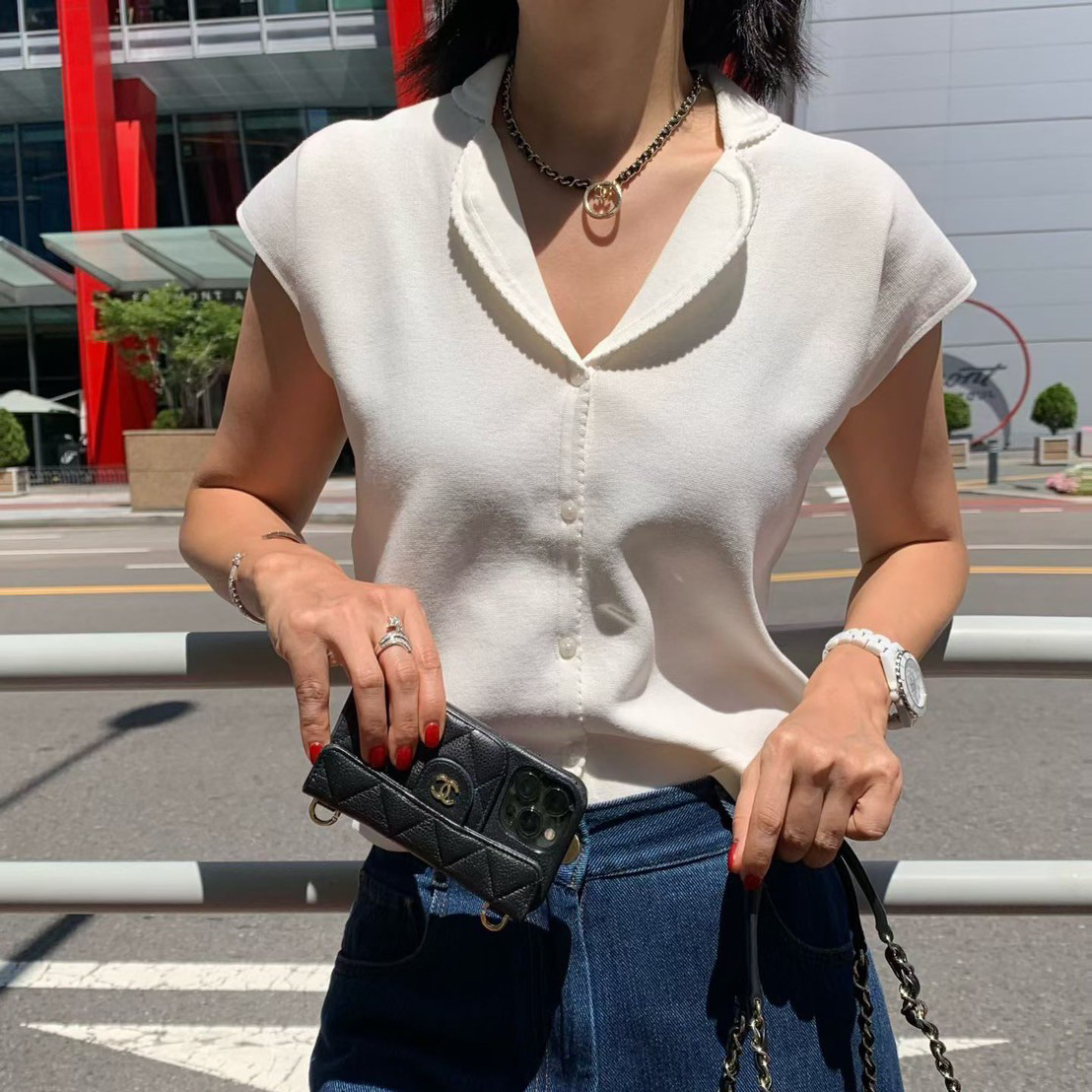 可愛圓弧領片造型排扣半袖上衣 / 3色