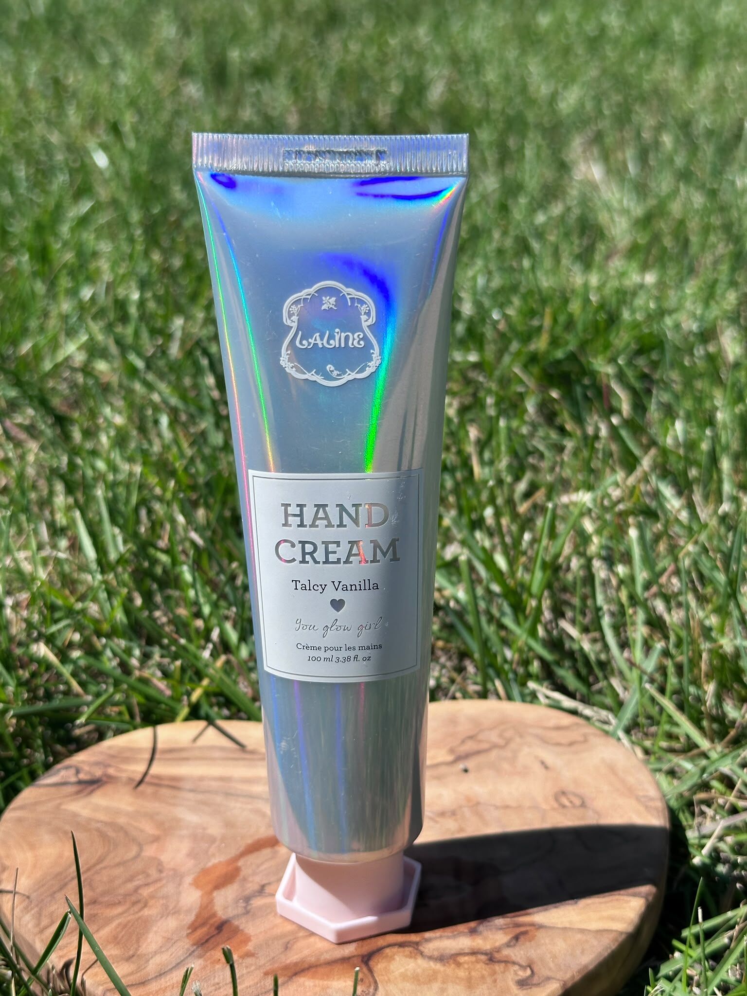 UF72 Laline Girls 爽身粉味護手霜 100g  Girls Hand Cream 100g