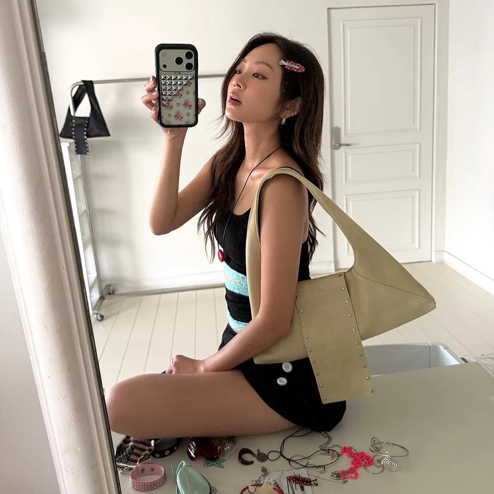 LEFACE Studded Sac Bag