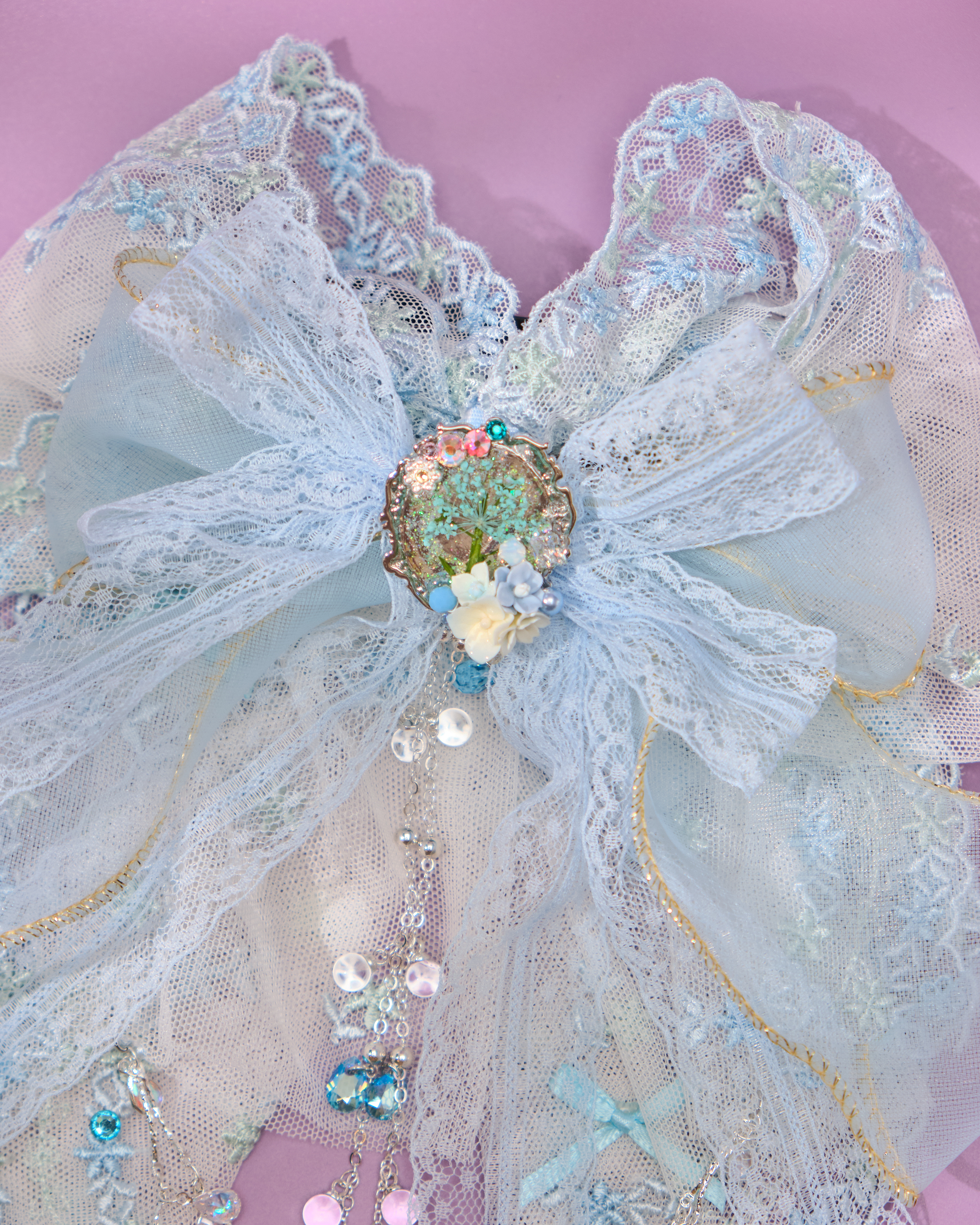 13805 Long Bow & Chain Hair Accessory