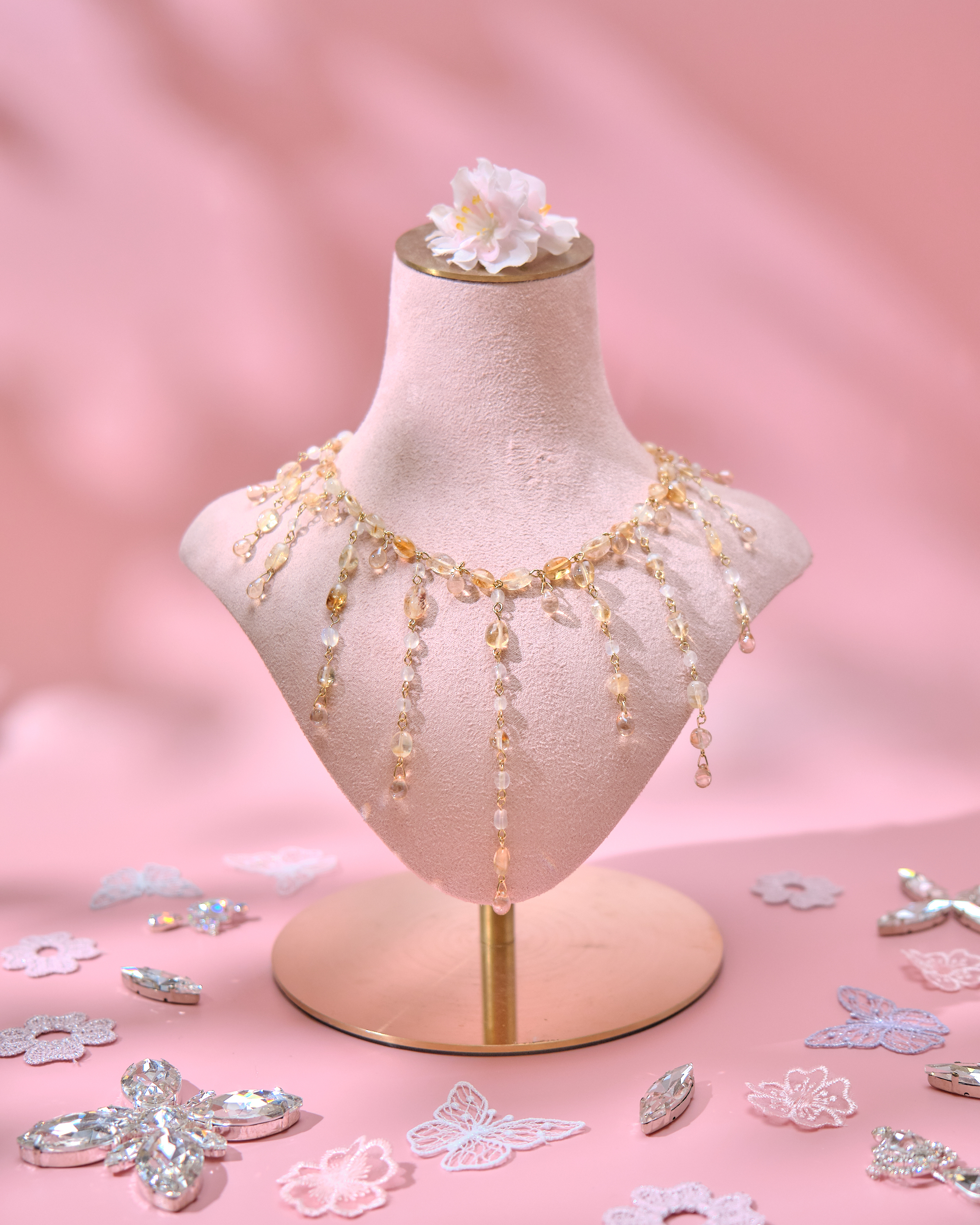13801 Summer Natural Quartz Collar Necklace