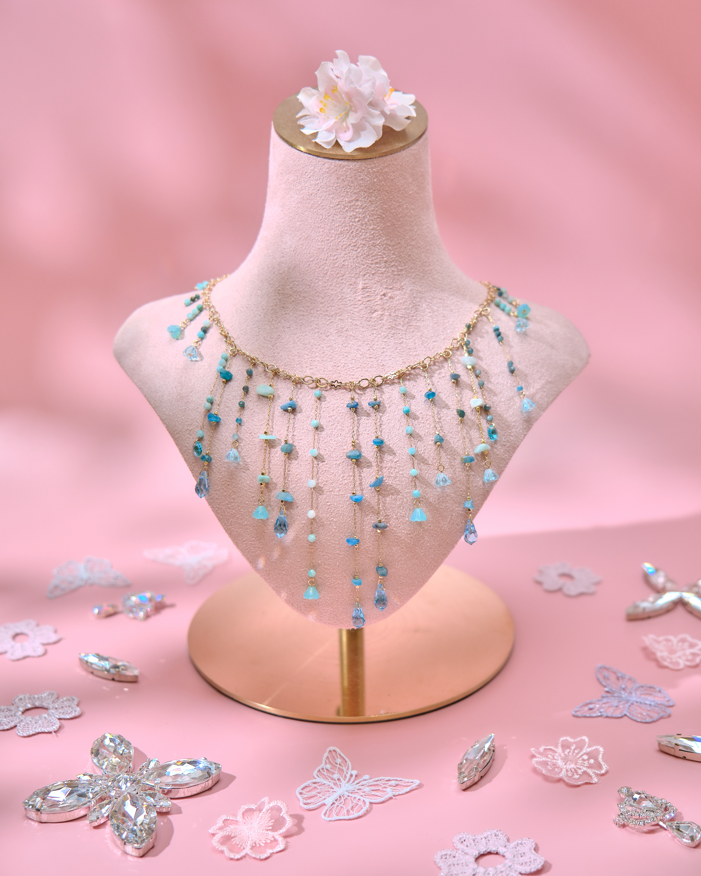 13800 Summer Natural Quartz Collar Necklace