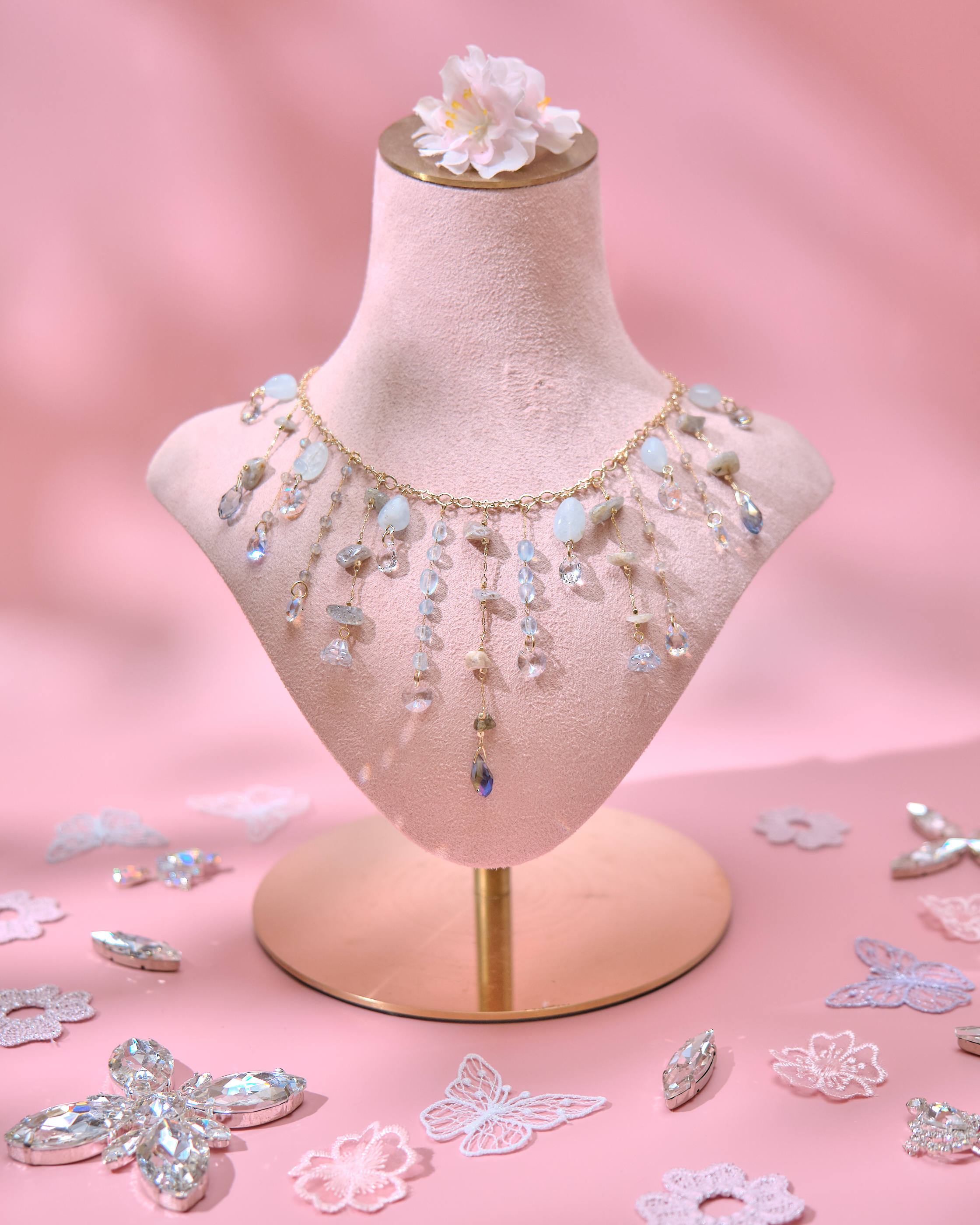 13799 Summer Natural Quartz Collar Necklace