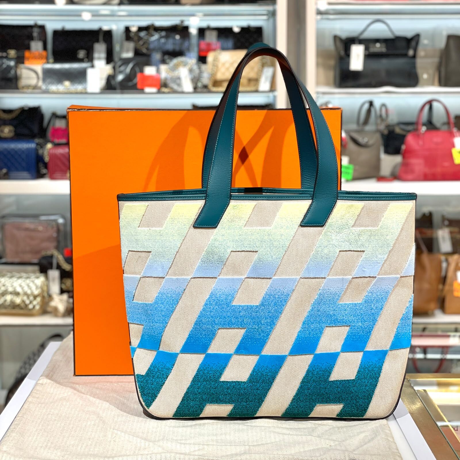 95%NEW二手HERMES CABAS H BIAIS TUFTED MOTIF  40 TOTE BAG  Z 綠藍色H字帆布 #香榭站正品