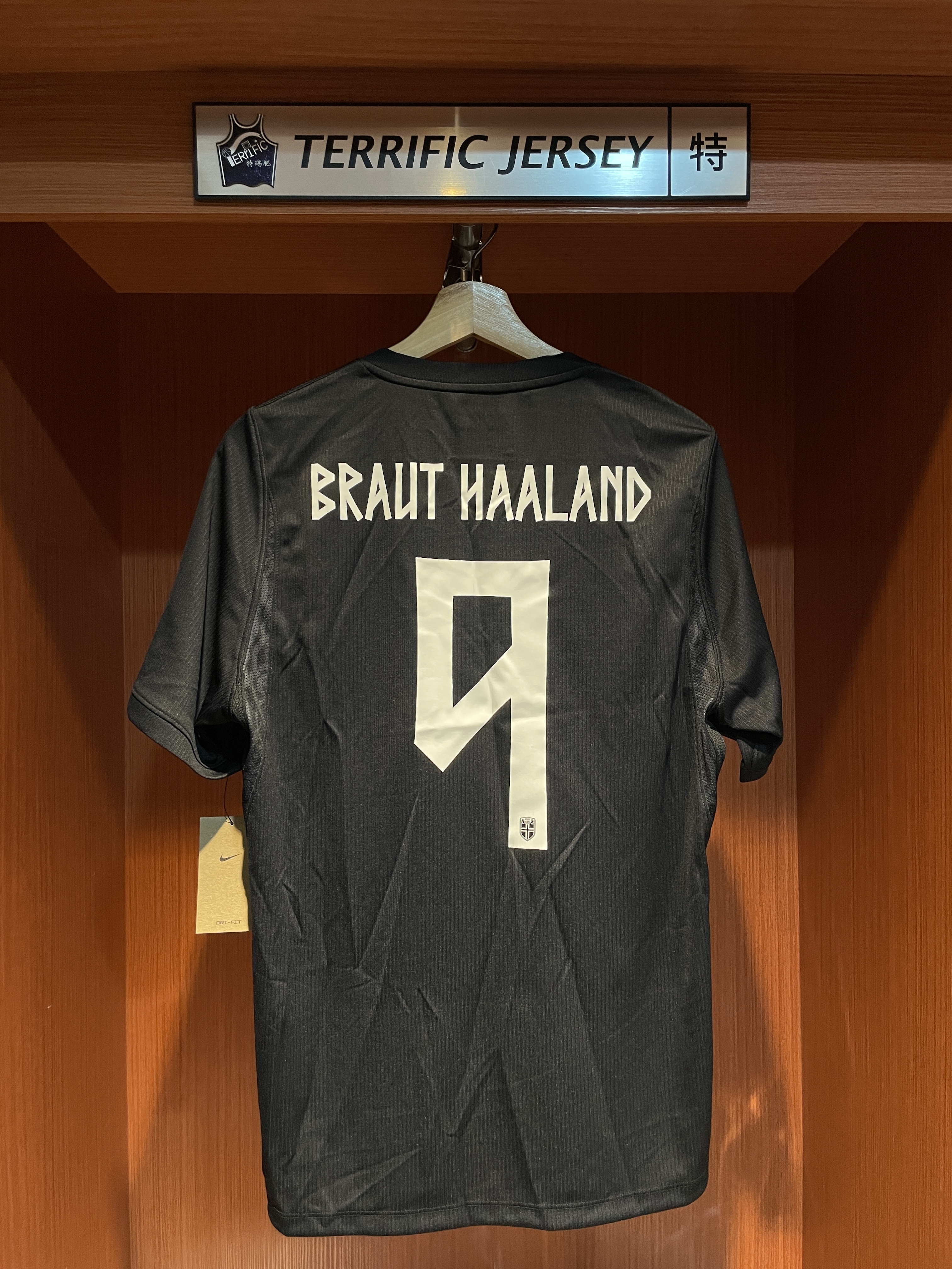 FIFA足球 Erling Haaland 挪威黑 哈蘭德 2026 世界盃 Away Nike Replica Jersey 球迷版 燙印 全新