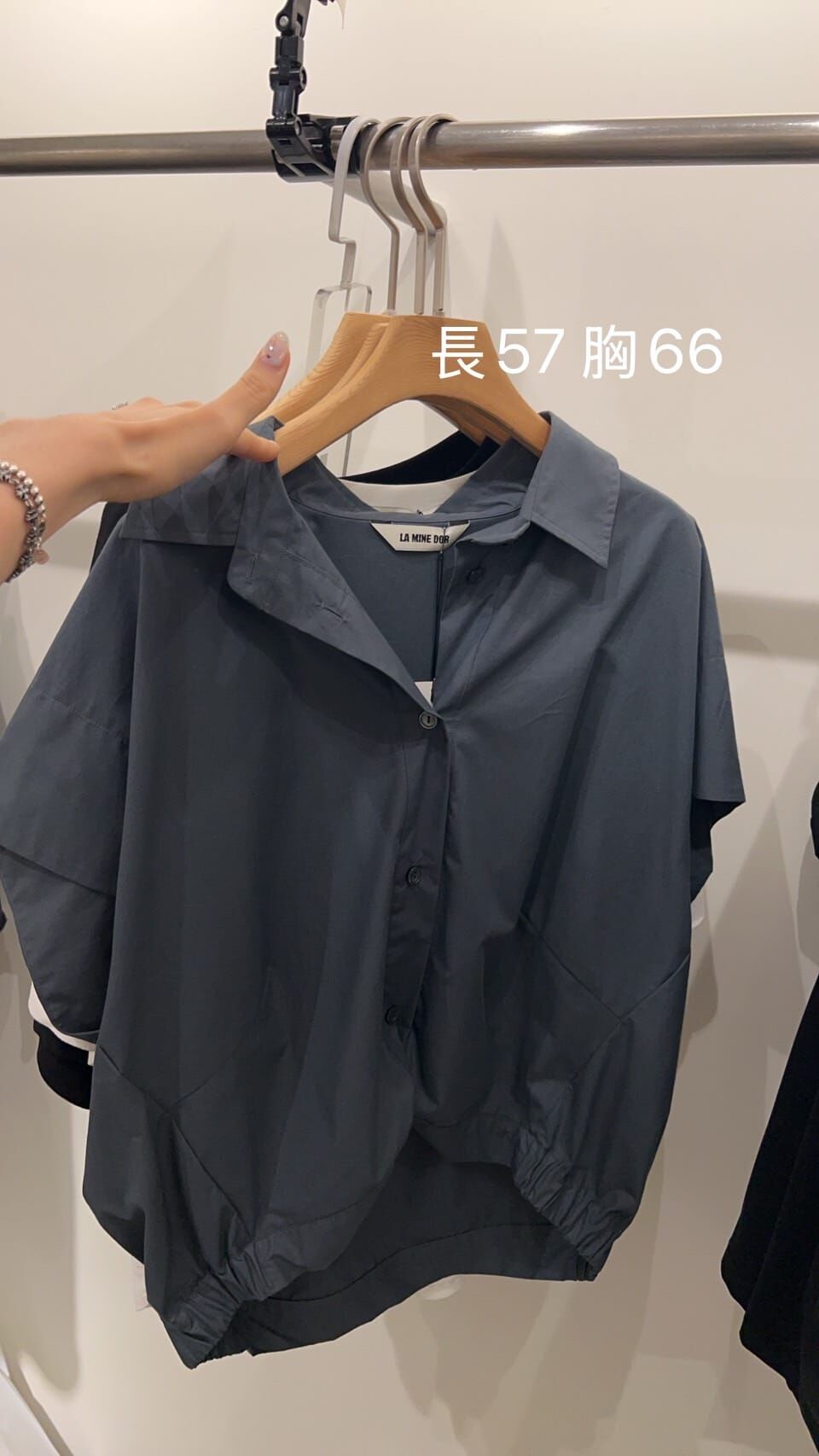 LA6420 鬆緊腰反領上衣 *特價貨品不設退換*