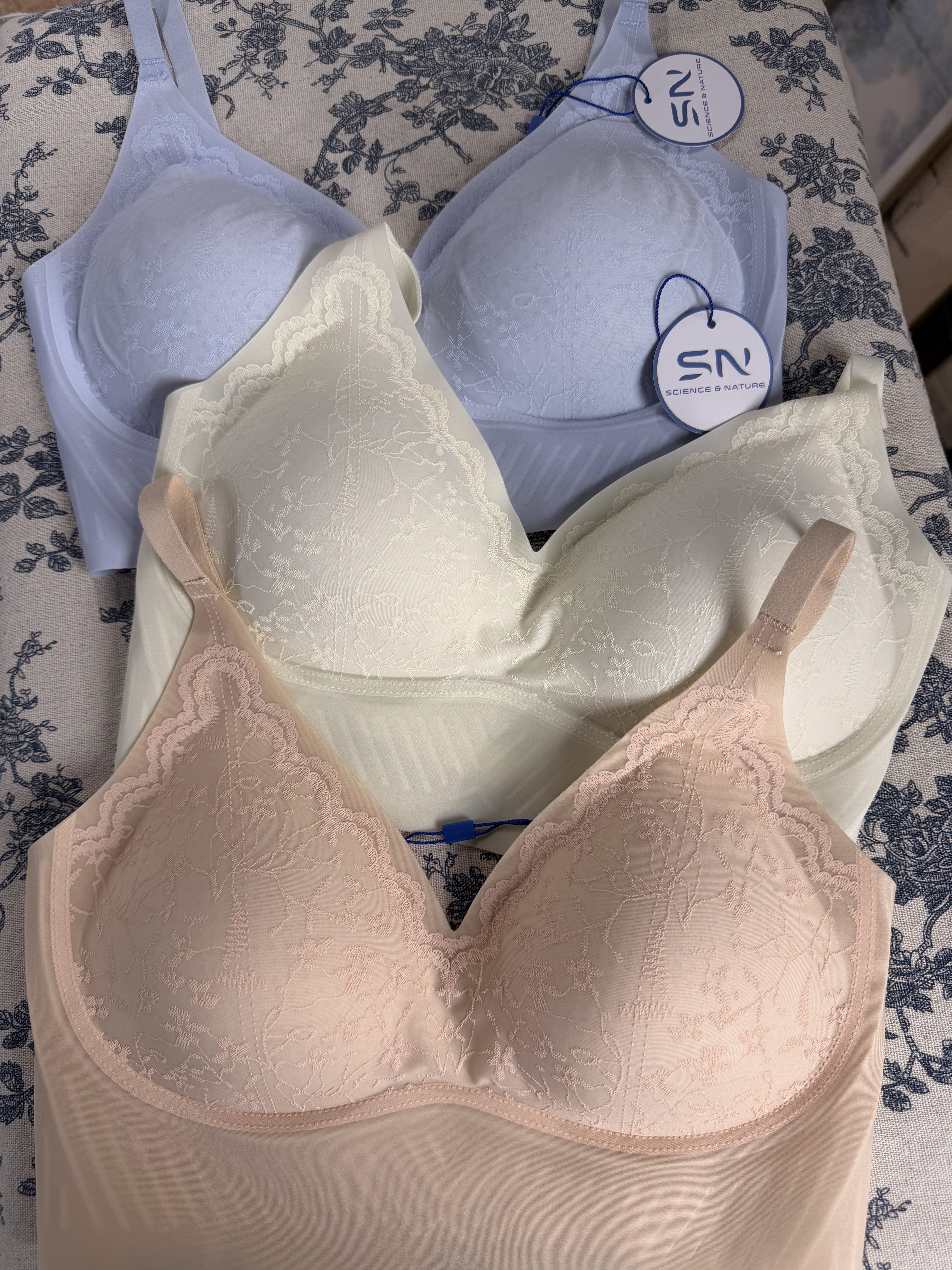 【SN 第5團 ：3/9: 5點截單】夏日涼感BRA：360°環形承托✔️向上提拉塑造自然胸型✔️大胸不晃✔️小胸不塌⭐買三個SN Bra 送一條SN內褲⭐【不設退換】