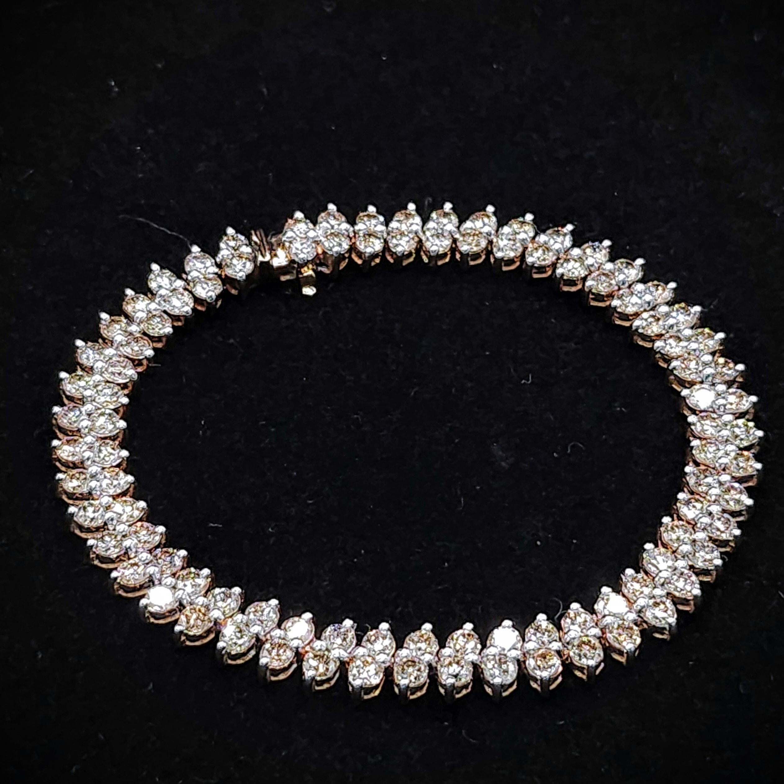 18K Gold 7.21ct Diamond Bracelet
