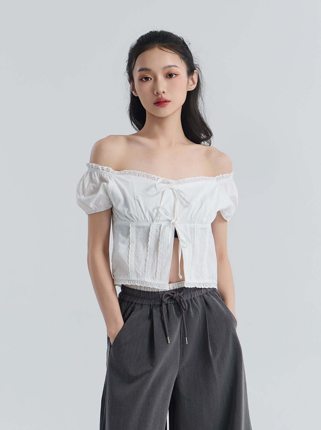 綁帶泡泡袖上衣