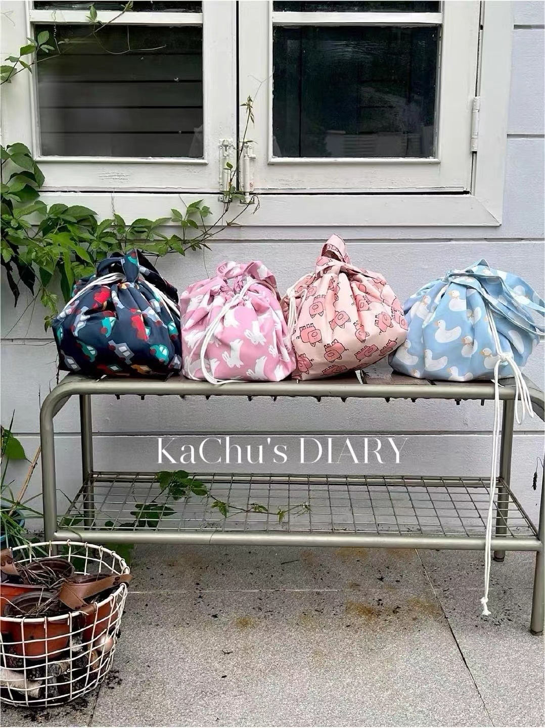 Quick storage bag