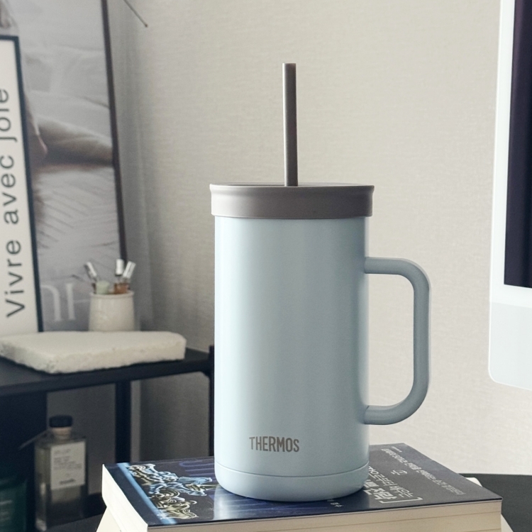 THERMOS 不鏽鋼真空吸管杯1000ml 淺藍