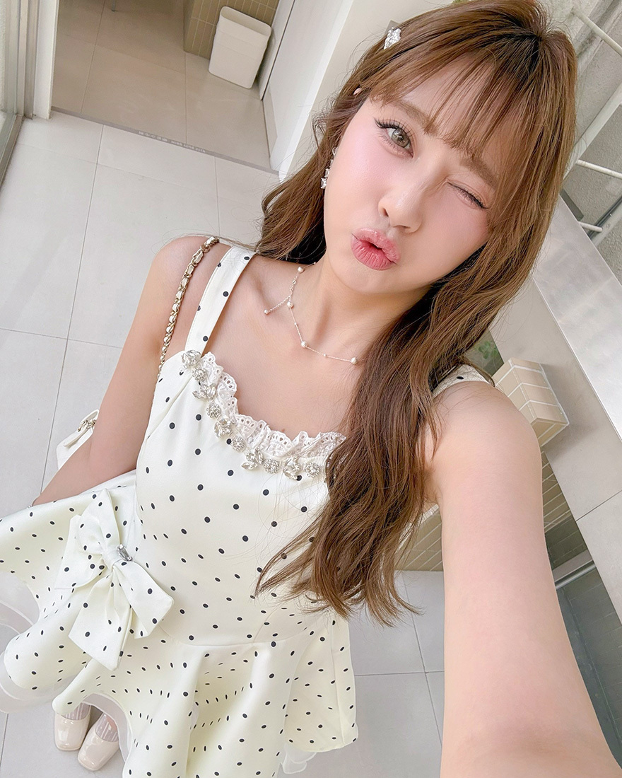 LINA LINA赫本甜氛鑽石緹花蝴蝶結波點洋裝-優雅白