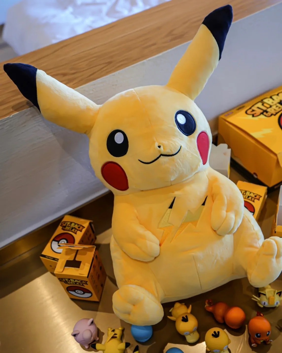 POKEMON X FRAGMENT 聯名 皮卡丘 藤原浩 大隻 毛絨 娃娃 44CM