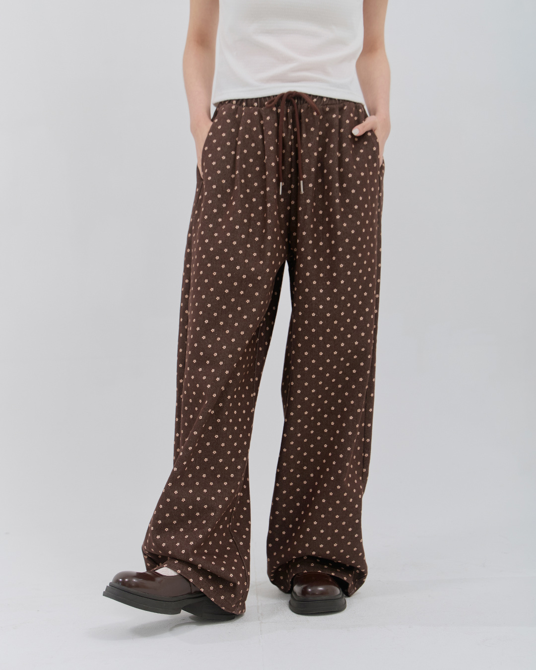 Floral print all-over drawstring wide-leg jeans, available in S/M sizes.【04102064】in stock+pre-order