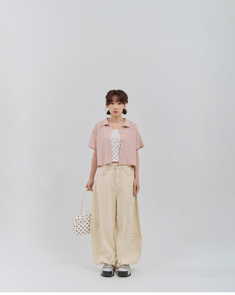 Wrinkled textured cropped shirt, available in three colors【01025731】in stock+pre-order