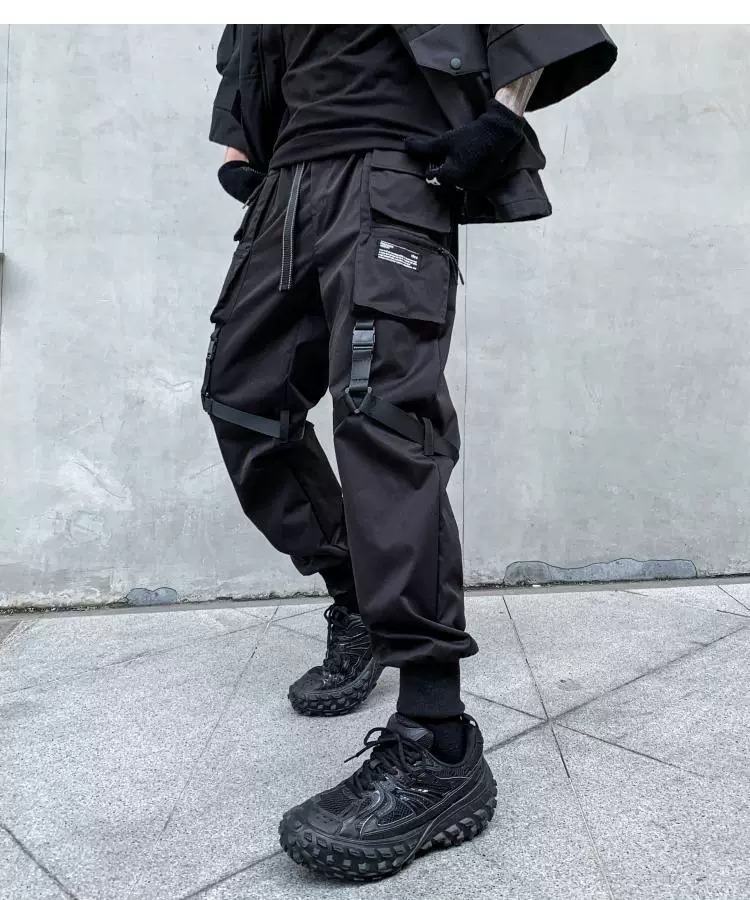𝙏𝙀𝘾𝙃𝙒𝙀𝘼𝙍 立體袋傘兵機能工裝褲