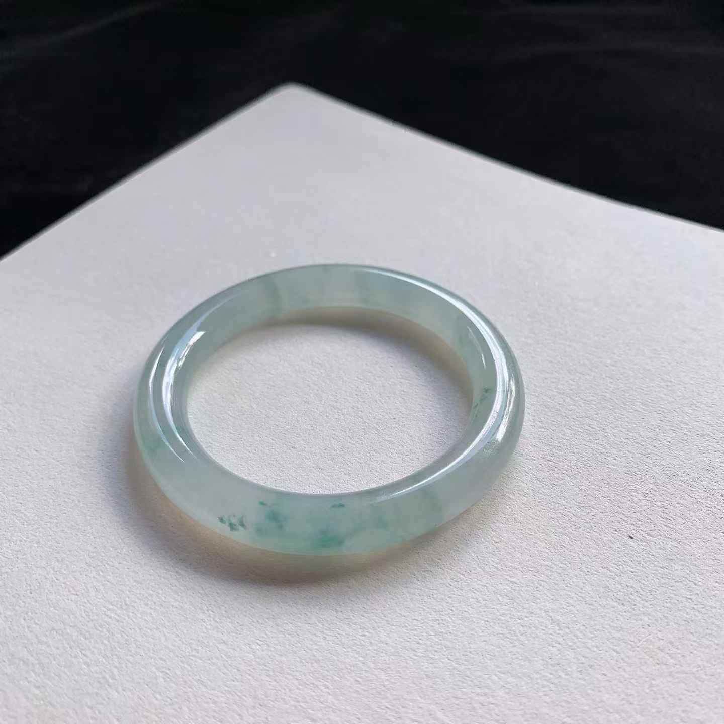 742344 51.5mm冰種飄花圓條翡翠手鐲 (50-52)