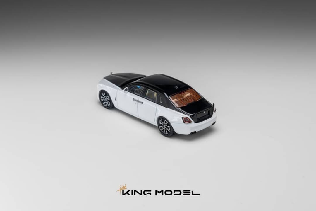 預訂:1/64 King Model Rolls-Royce Ghost Black/ White (KMRRGBKW )