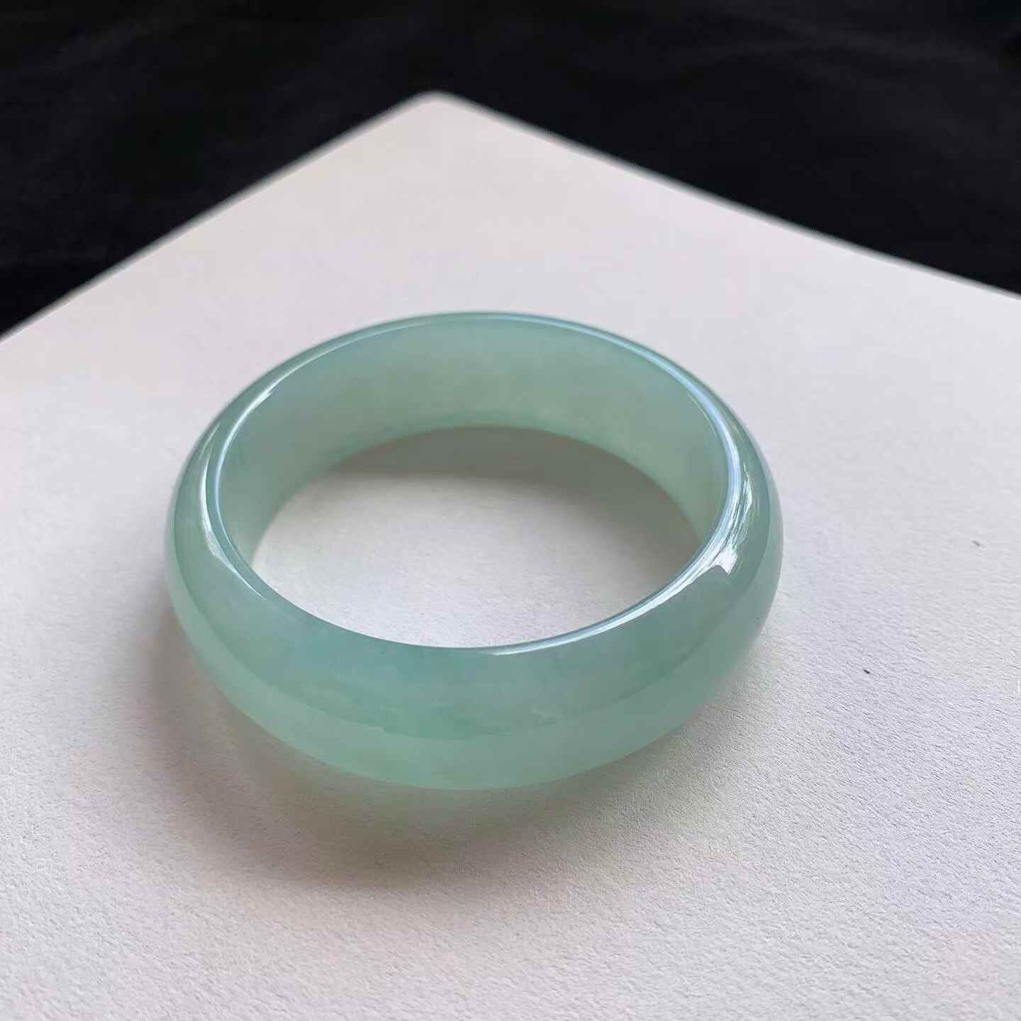晴綠正圈翡翠寬版手鐲,天然翡翠A玉, 緬甸玉, Jade, Jadeite