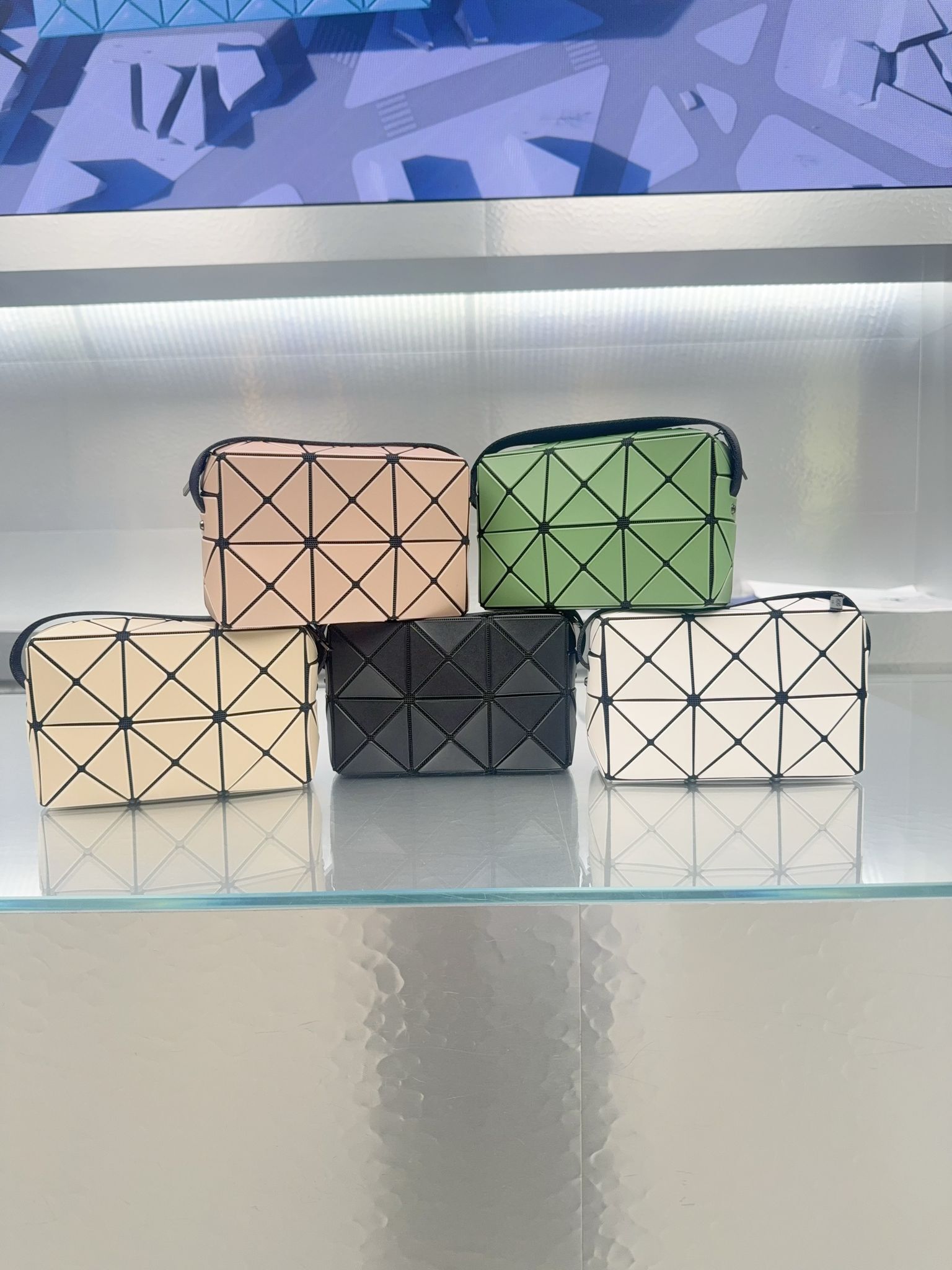 Bao Bao Issey Miyake Cuboid 立體盒子斜孭包