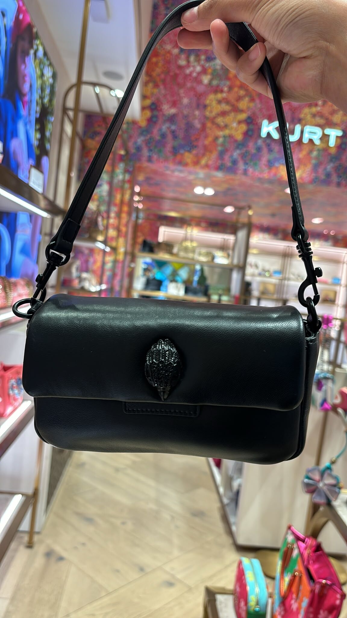 英國代購 - KG Kurt Geiger KG01