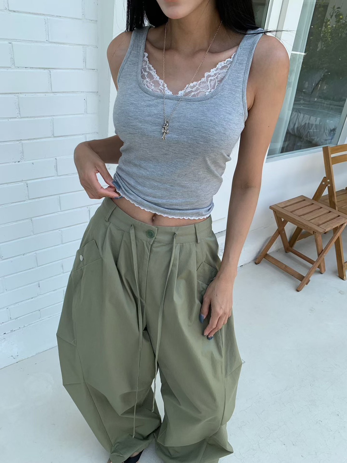 拚V蕾絲背心