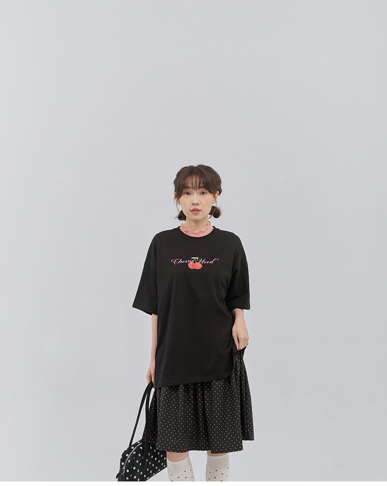 Cherry print casual oversized top, available in two colors.【01190396】in stock+pre-order