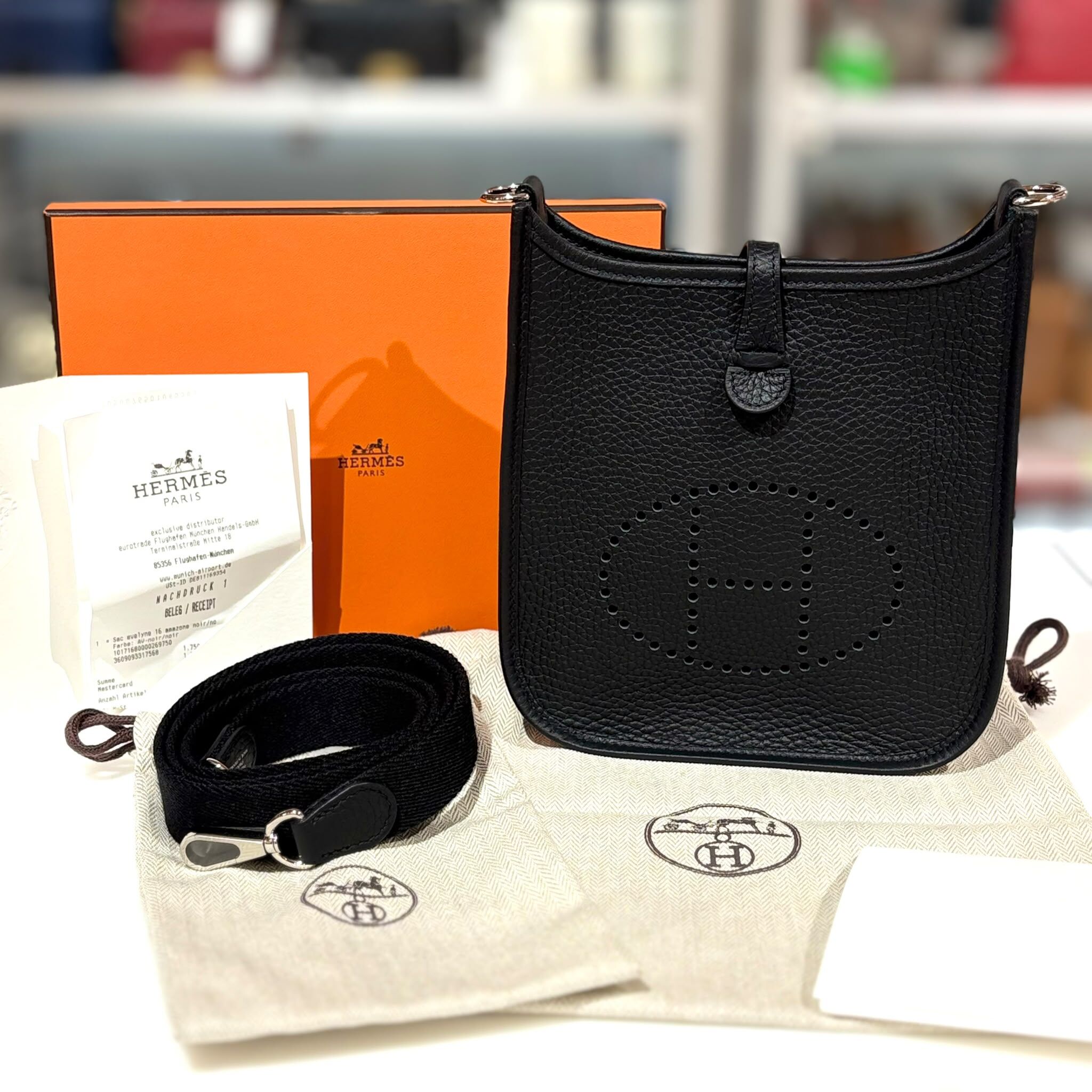 全新HERMES MINI EVELYNE 黑色 G刻 TC皮/銀扣 E16 #BRAND NEW #香榭站正品