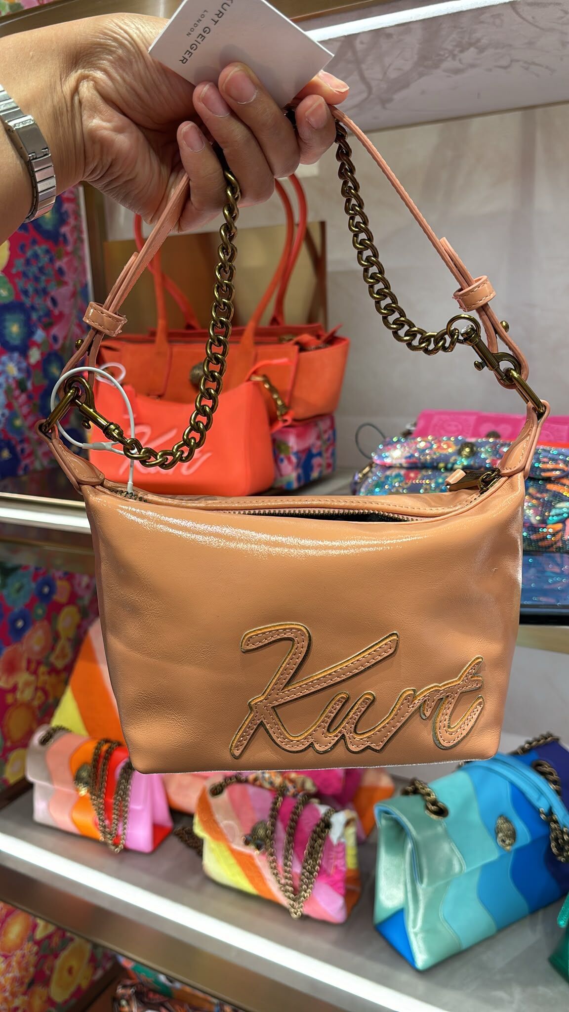 英國代購 KG Kurt Geiger kurt soft shoulder bag blush