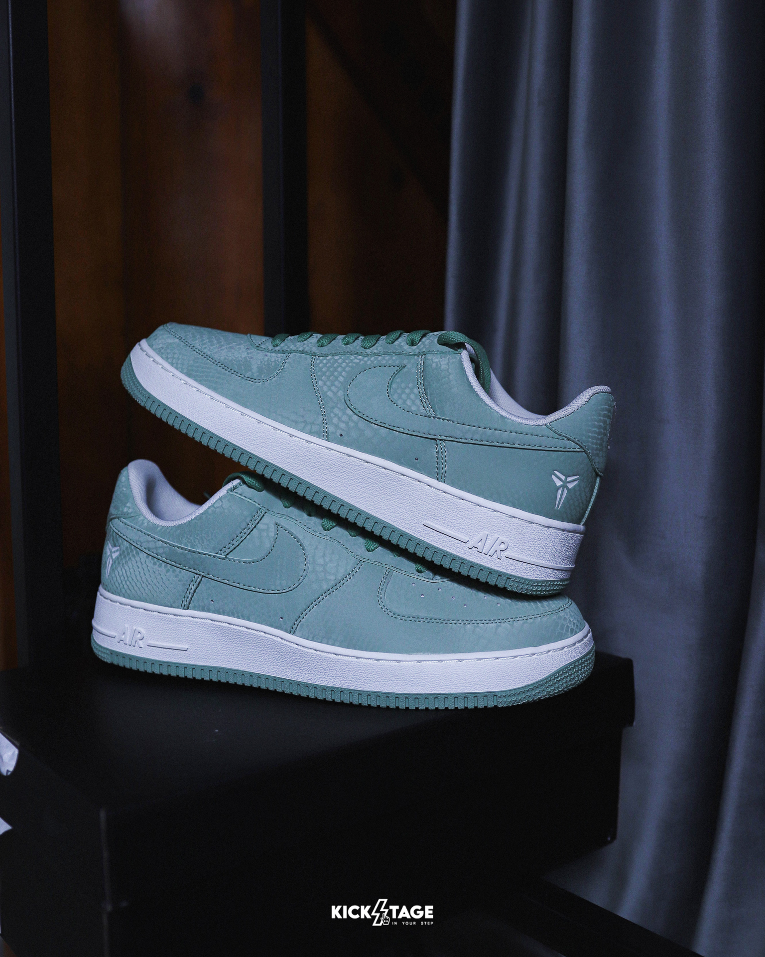 [限量商品不退換] 男鞋 KOBE X NIKE AIR FORCE 1 LOW 'STEAM' 綠蛇紋 科比 皮革 低筒 休閒鞋【IB0018-005】