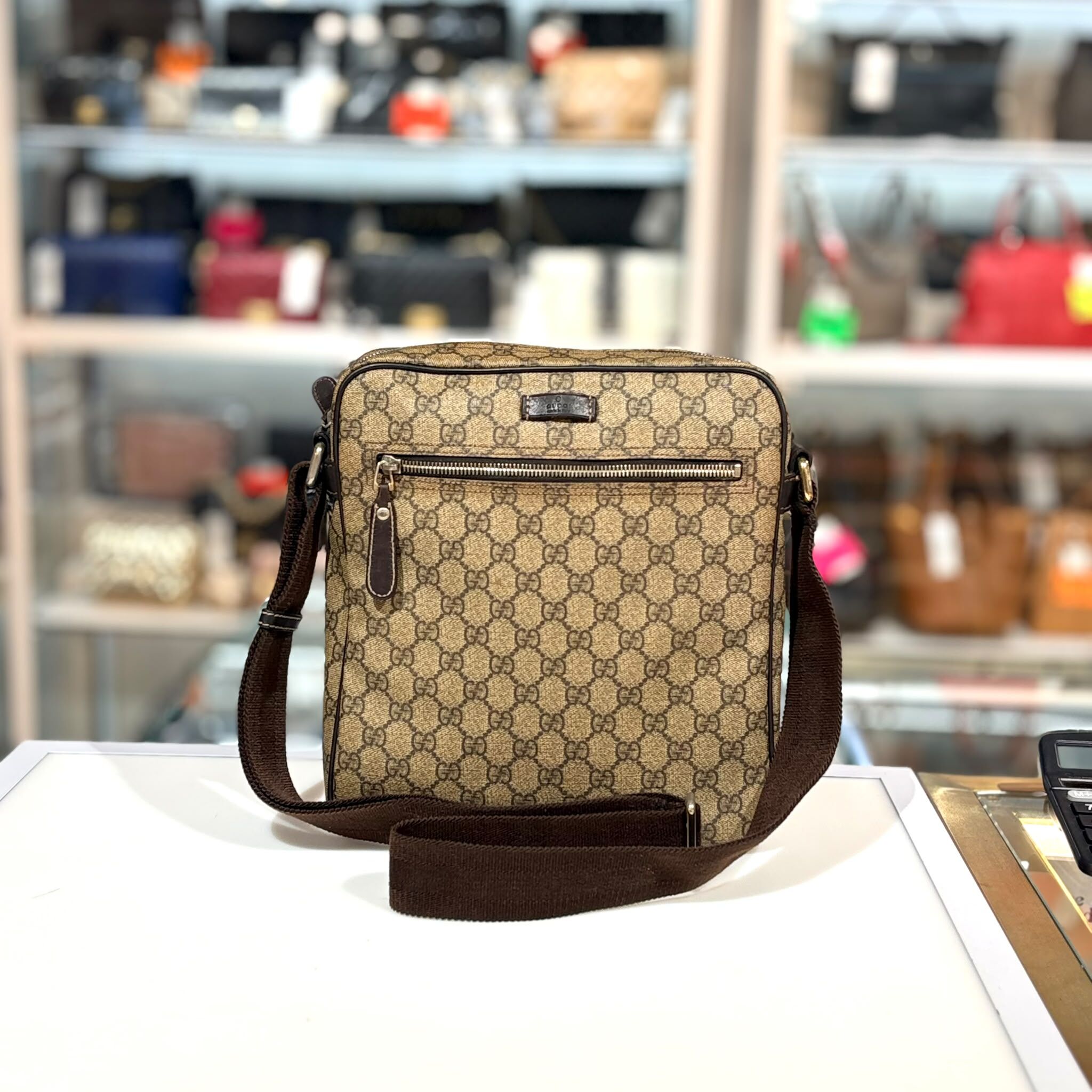 80%NEW二手GUCCI 斜背袋 201448 GG Supreme Canvas Messenger Crossbody Bag 啡色經典PVC #香榭站正品
