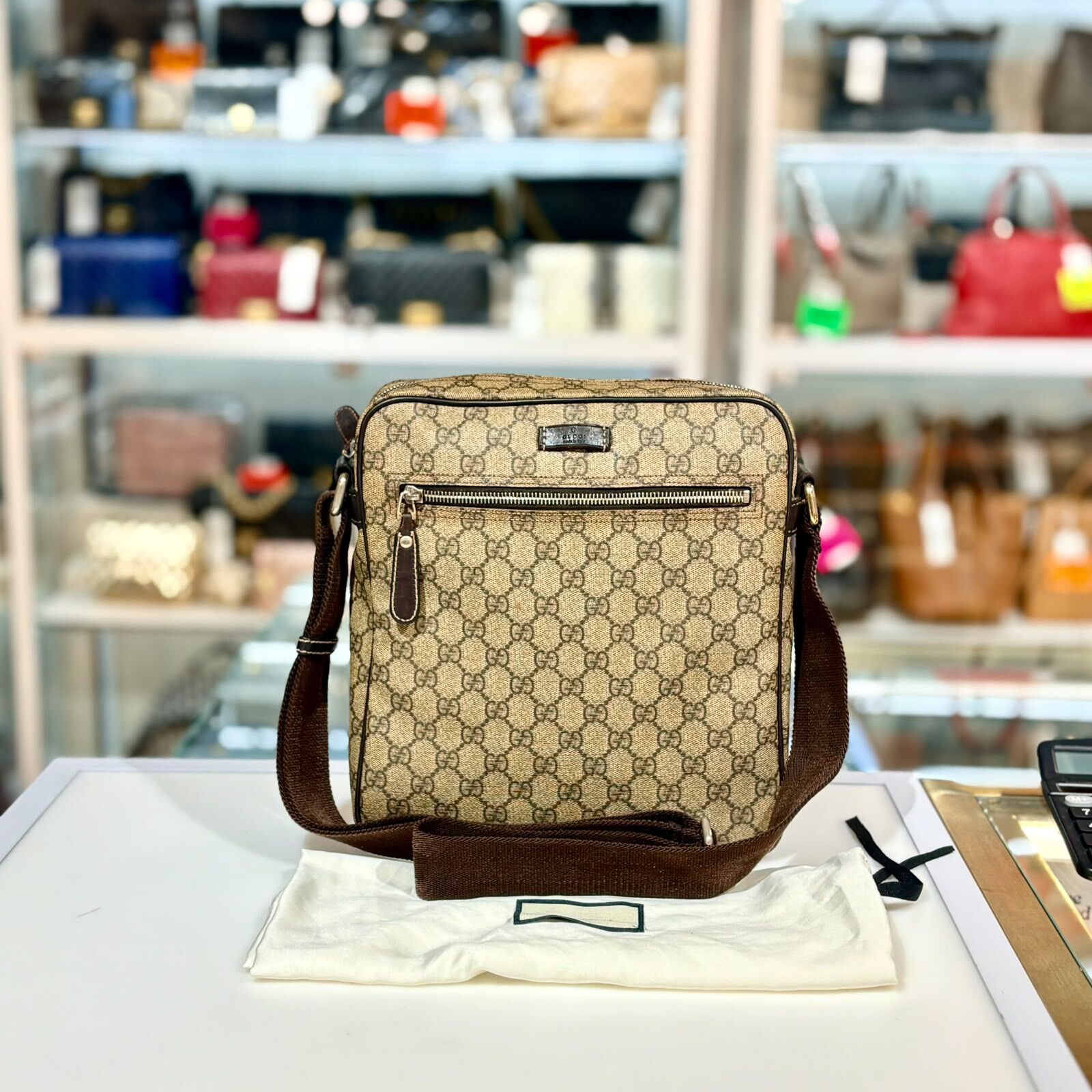 80%NEW二手GUCCI 斜背袋 201448 GG Supreme Canvas Messenger Crossbody Bag 啡色經典PVC #香榭站正品