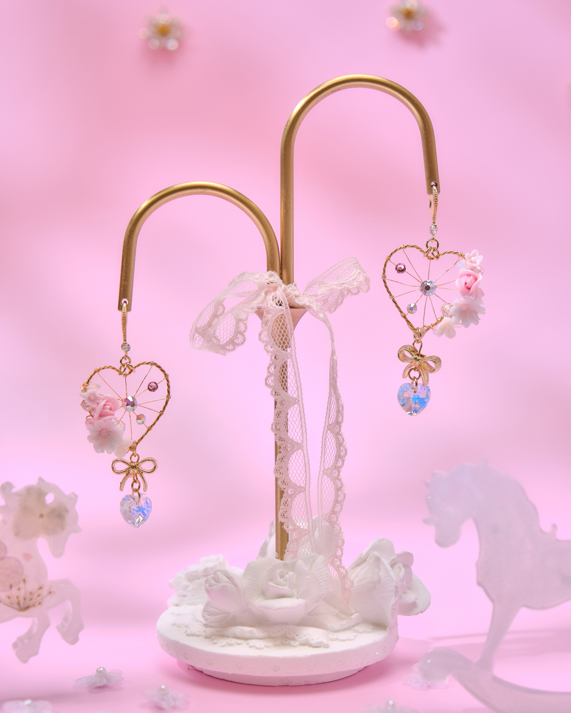 13727 Heart Petal Drop Earrings