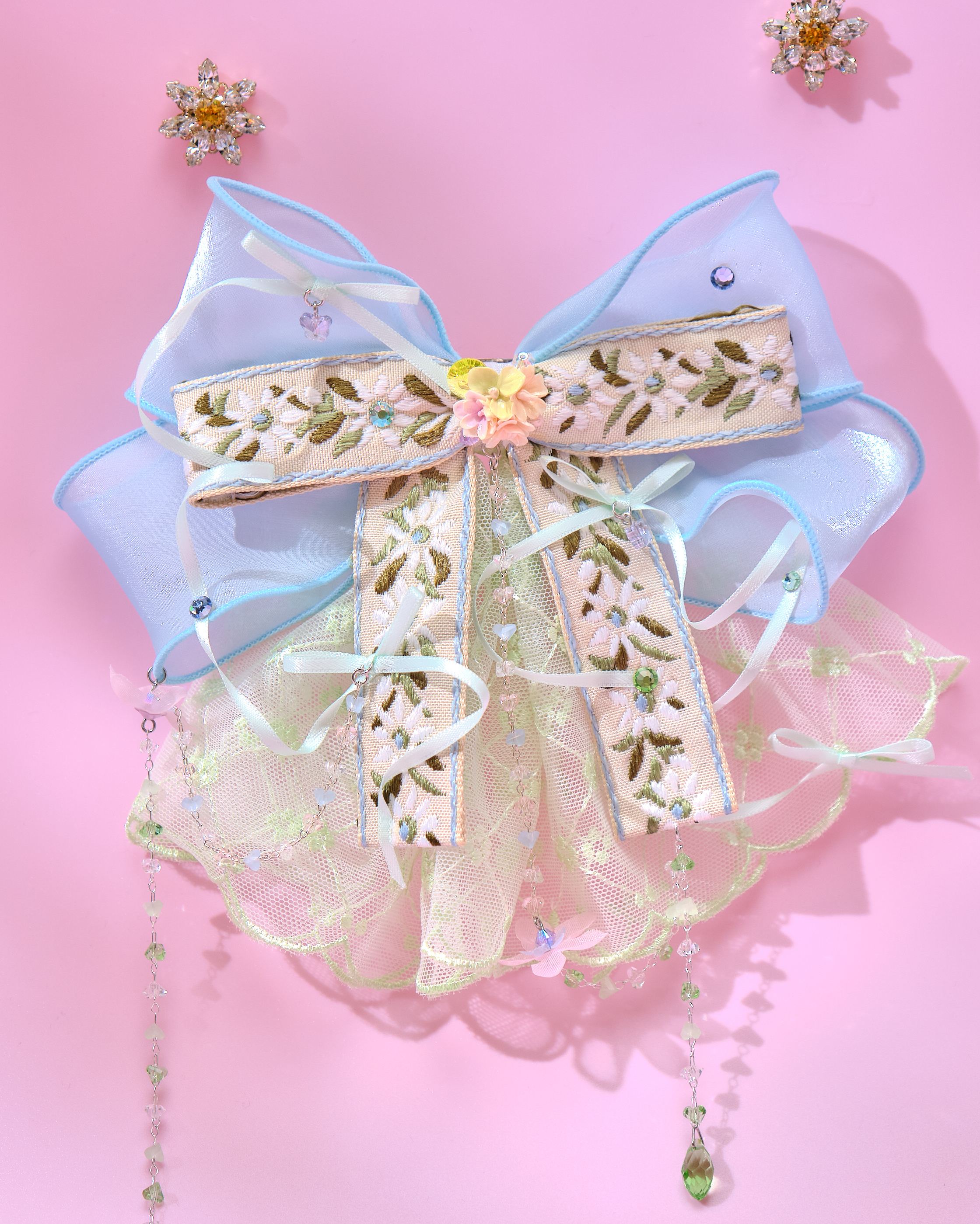 13719 Summer Bow Medium Clip
