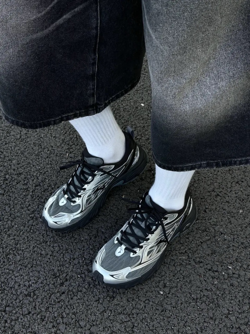 MIZUNO FIYI V2 黑銀 灰銀 復古 男女鞋 D1GH241504 / 預購