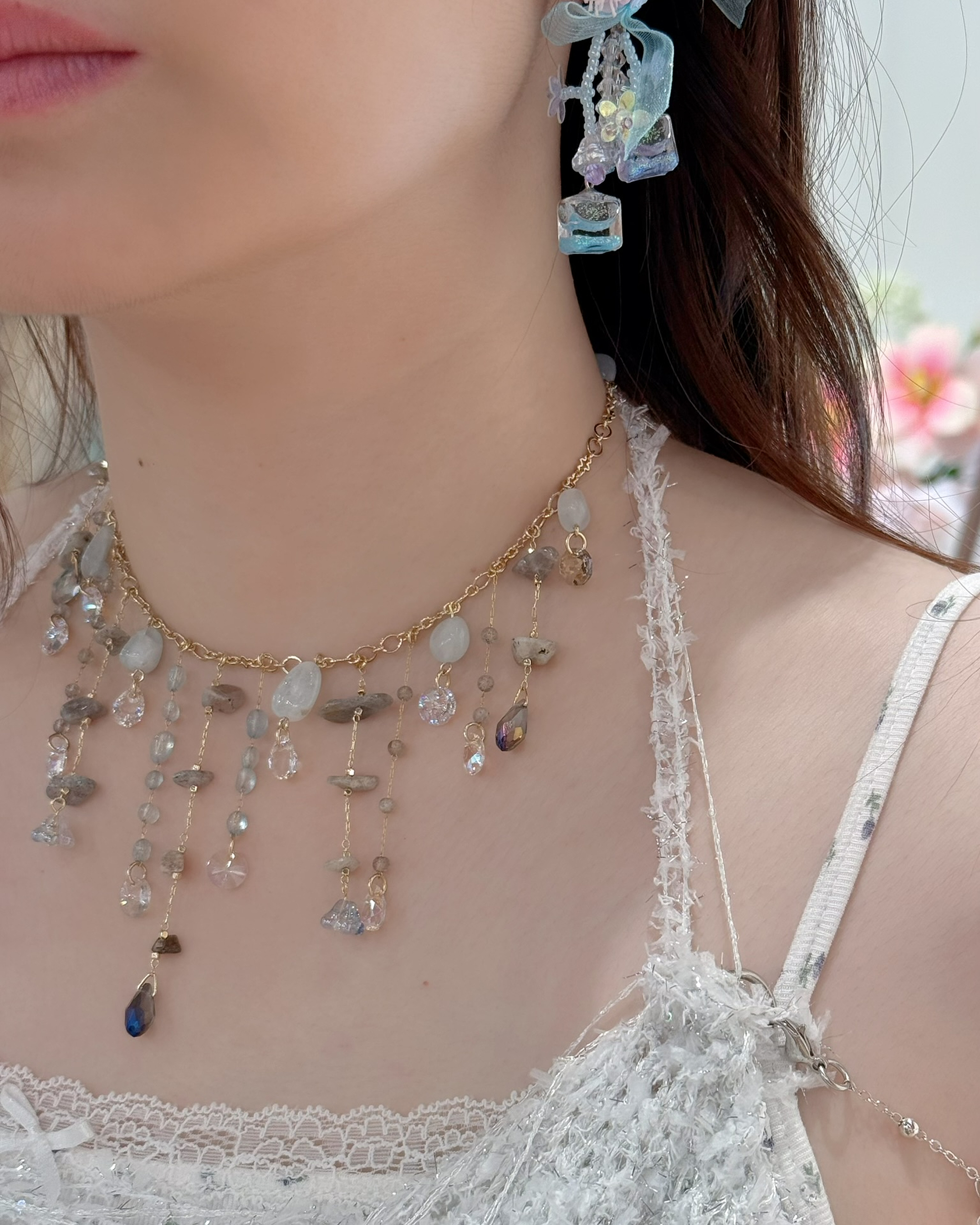 13799 Summer Natural Quartz Collar Necklace